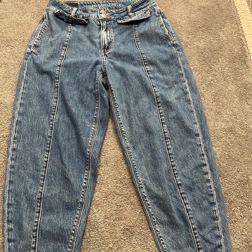 Designer American Eagle relaxed mom jean 2 short Size 26" / US 2 / IT 38 - 5 Thumbnail