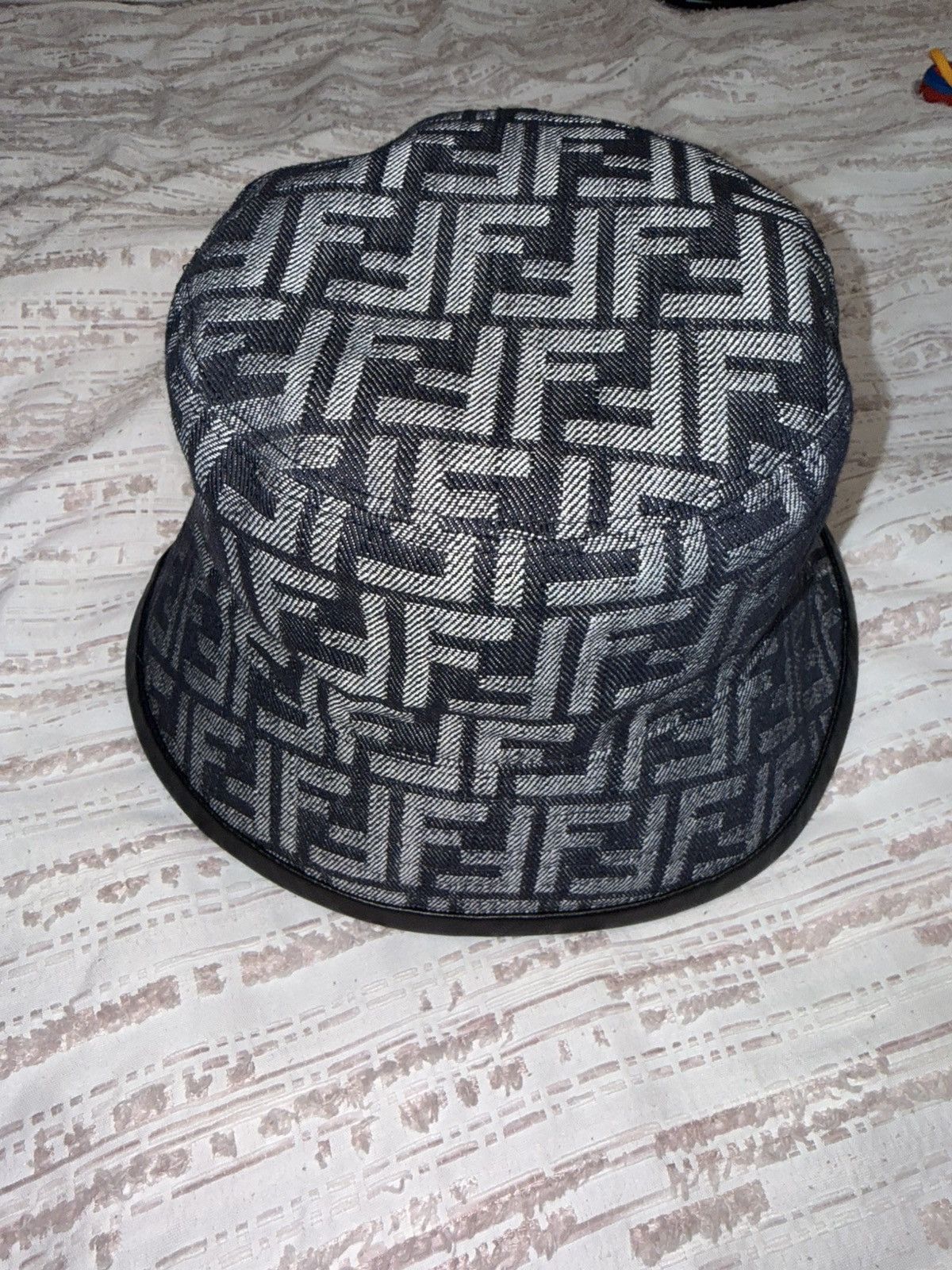 Fendi Fendi bucket hat Size ONE SIZE - 1 Thumbnail