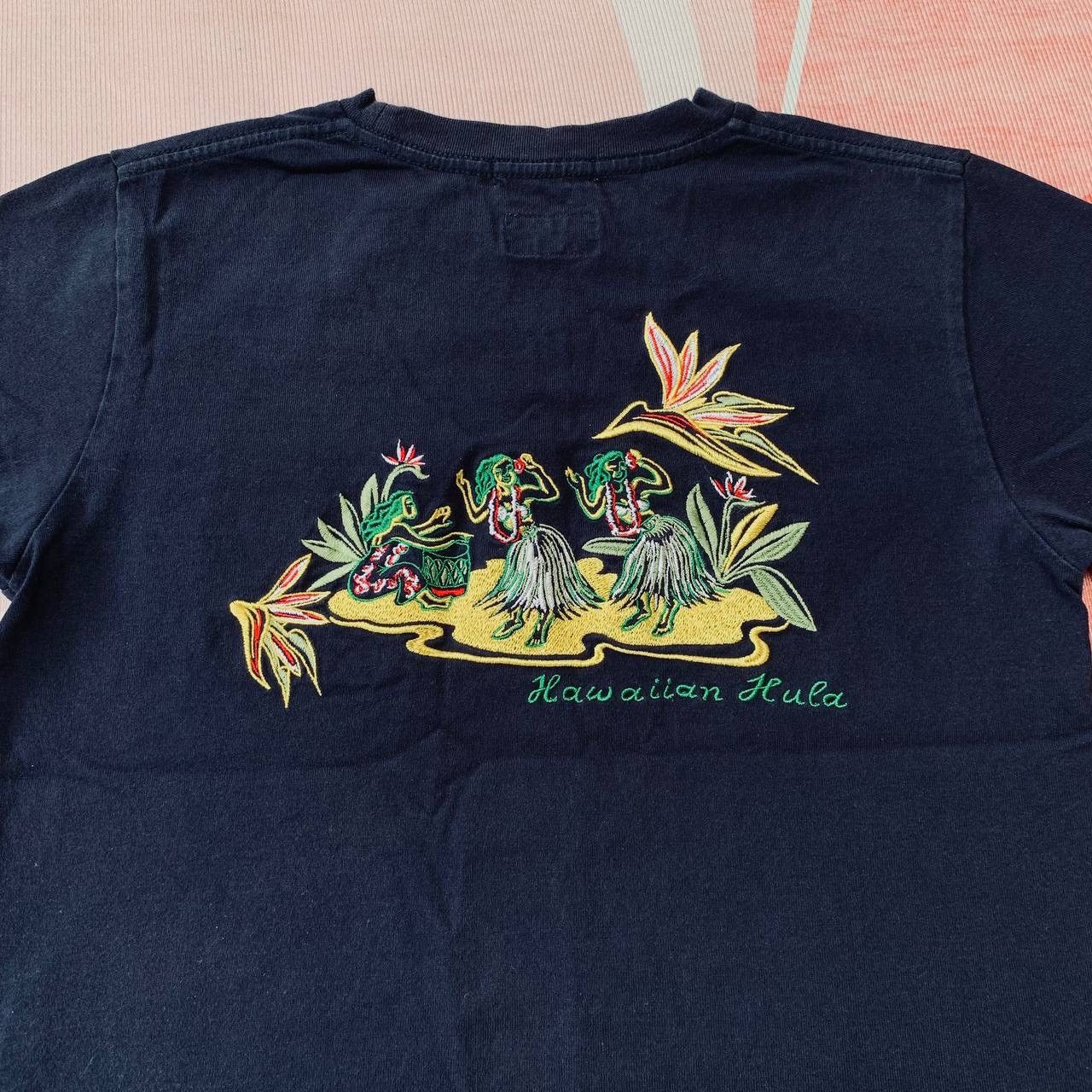 Toyo Enterprises Sun Surf X Beams Hawaii Embroidery Pocket Tees Size US XS / EU 42 / 0 - 3 Thumbnail