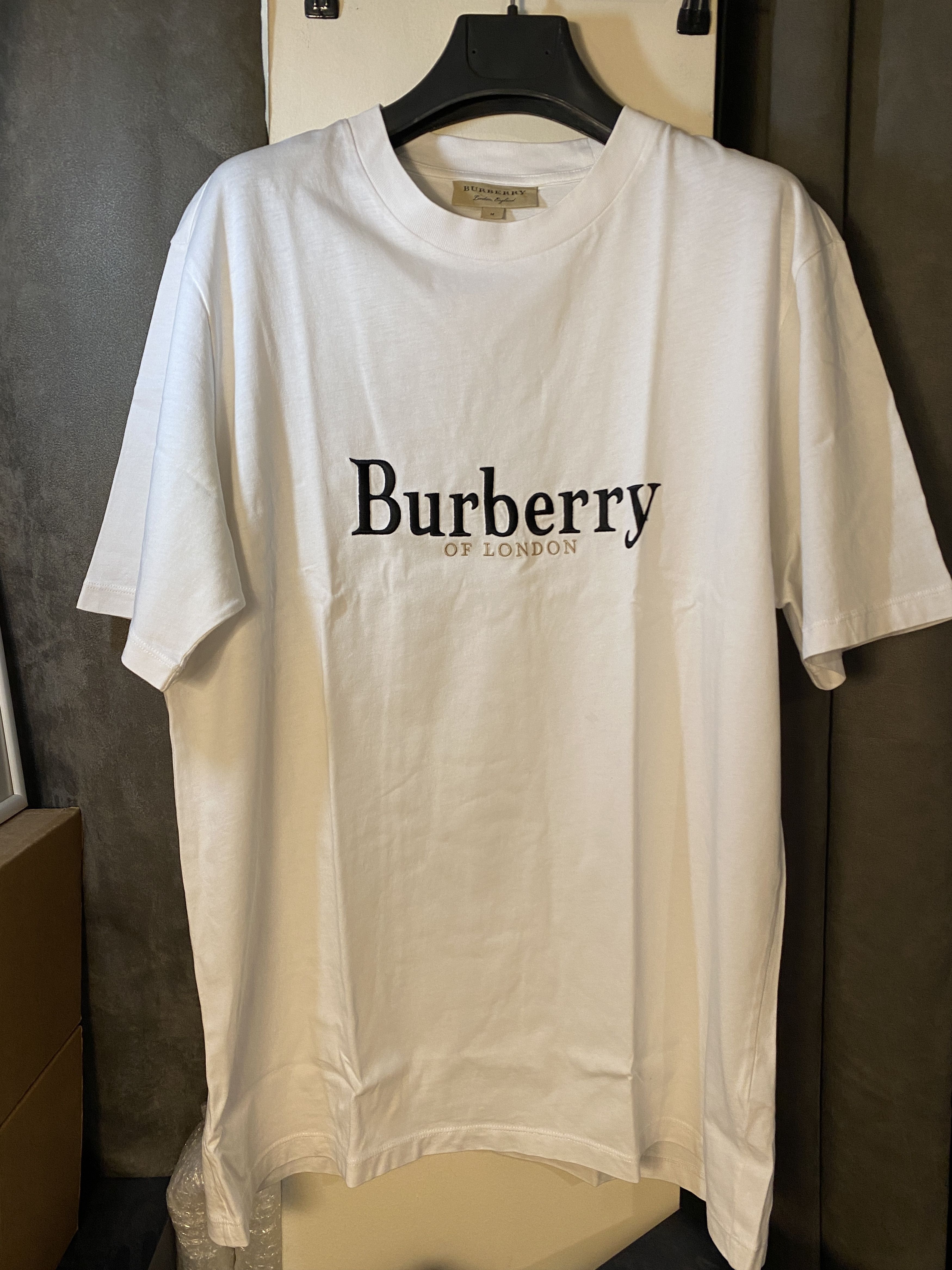 Burberry Burberry embroidered Logo tee Tisci's Era Size US M / EU 48-50 / 2 - 1 Thumbnail