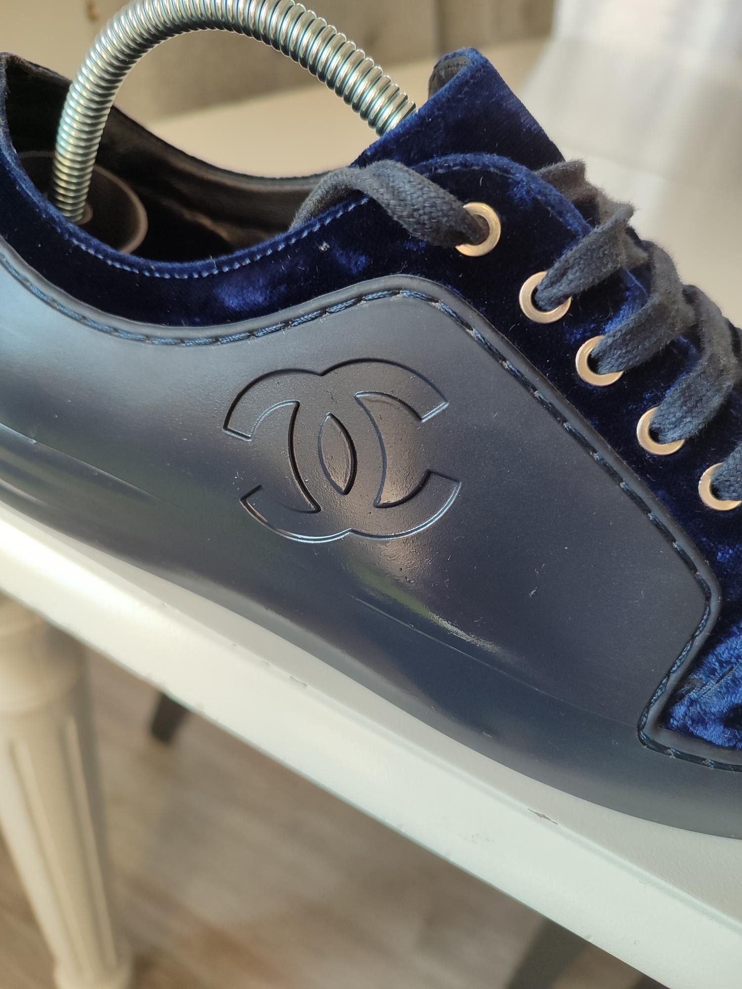 Chanel BASKETS CHANEL VELVET G32719 Size US 7 / IT 37 - 10 Thumbnail