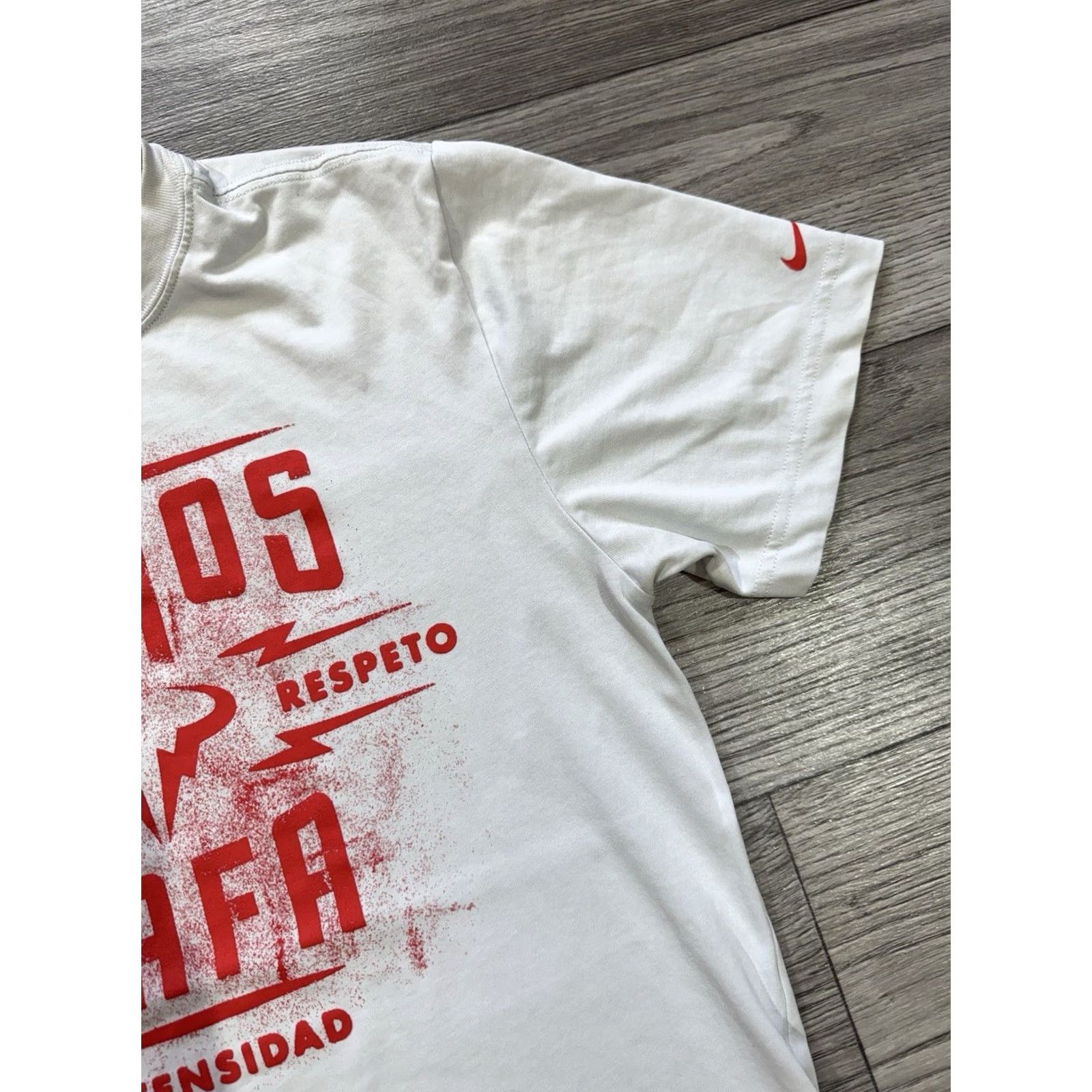 Nike Nike Shirt Mens Size S White Vamos Rafa Rafael Nadal Dri-FIT Tennis Crew Neck Court 90s Mens Size US S / EU 44-46 / 1 - 4 Thumbnail