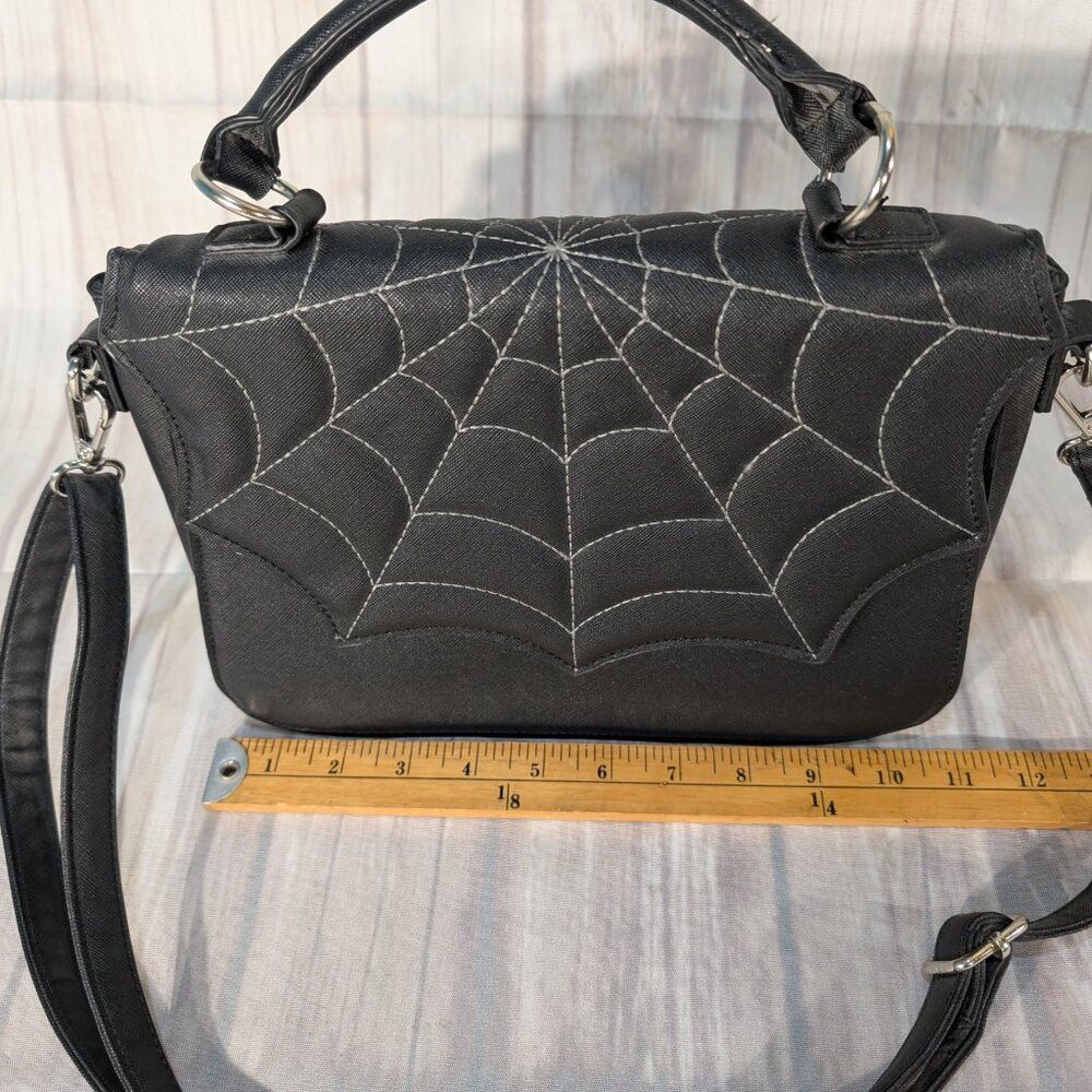 Mad Engine Mad Engine Black Spider Web Halloween Shoulder Handbag Purs Size ONE SIZE - 4 Thumbnail