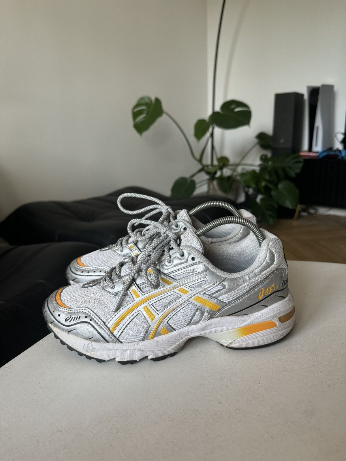 Vintage Asics Gel 1090 Low Sneakers Rare Hype Outdoor Kicks