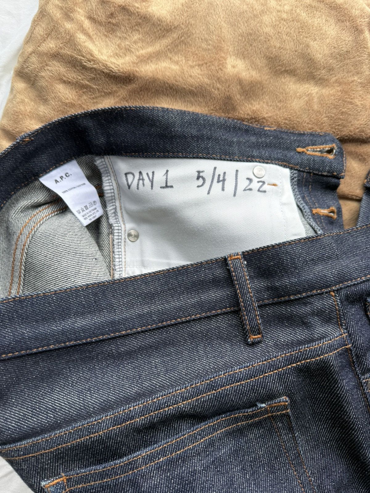 A.P.C. A.P.C. Petit new standard jeans hemmed 31” Size US 28 / EU 44 - 3 Thumbnail