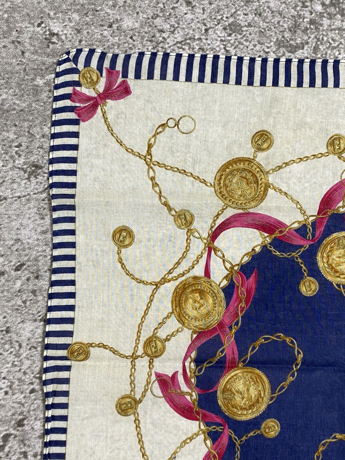 Fendi Fendi Handkerchief / Bandana / Neckerchief Size ONE SIZE - 5 Thumbnail
