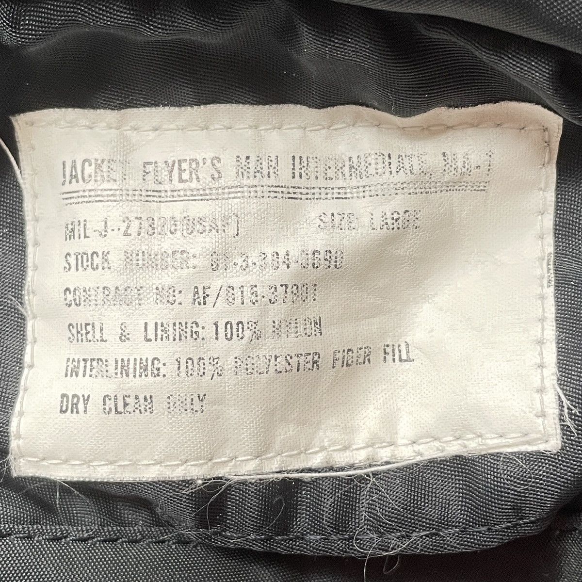 Vintage Vintage USAF Fly Bomber Jacket 1990s Size US L / EU 52-54 / 3 - 9 Thumbnail