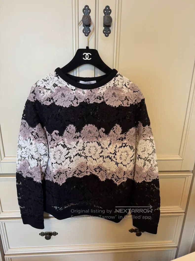 Valentino Valentino Lace top Size M / US 6-8 / IT 42-44 - 1 Thumbnail