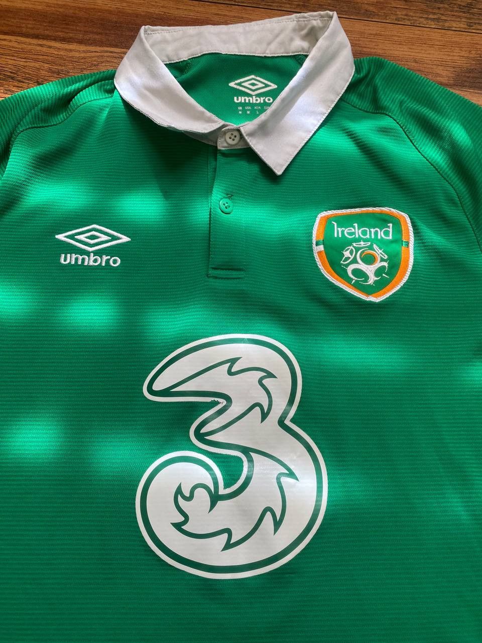 Umbro Umbro Ireland 2015/2016 home jersey Size US M / EU 48-50 / 2 - 2 Thumbnail