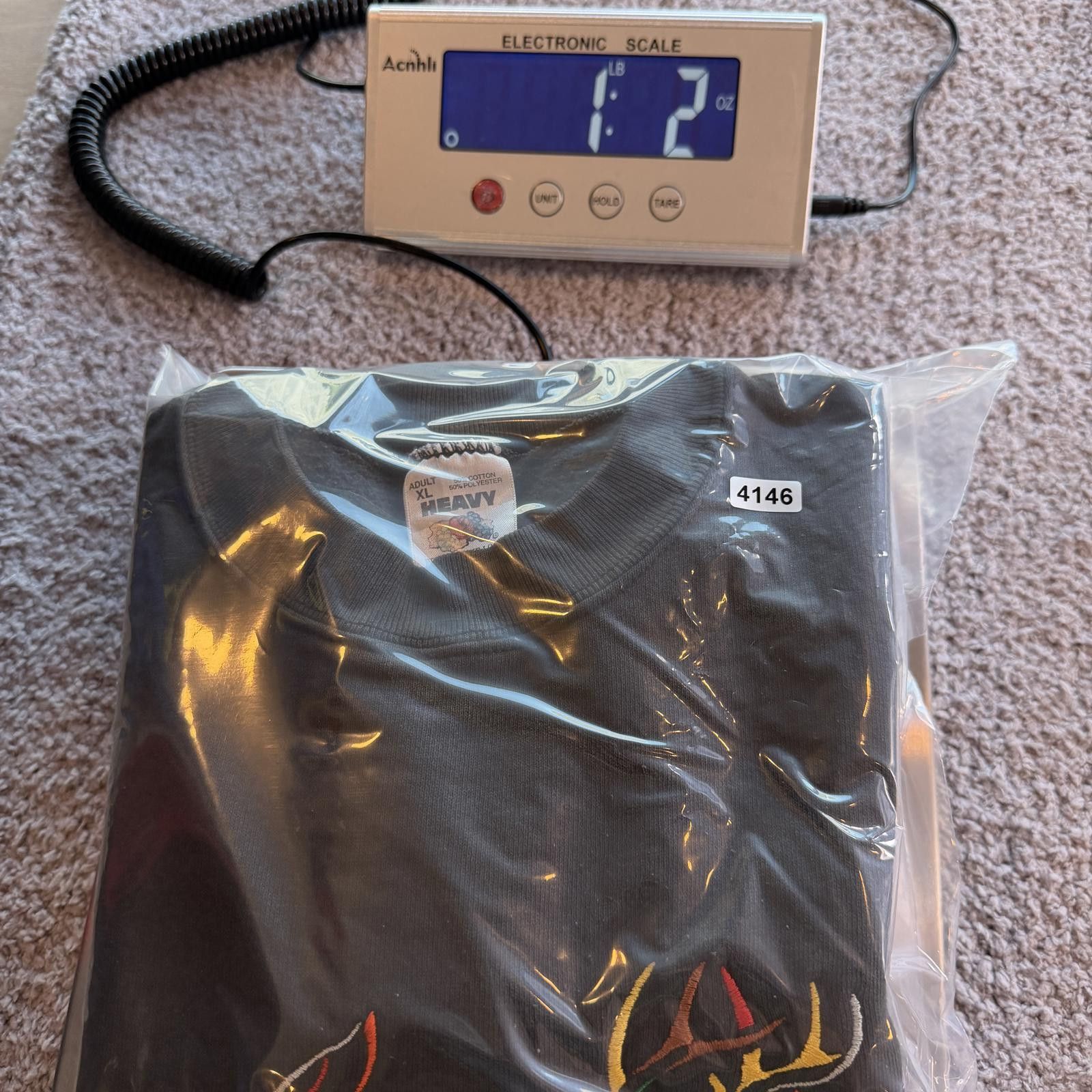 Fruit Of The Loom Vintage Deer Embroidered Sweatshirt XL Made USA 90s Hunting Size US XL / EU 56 / 4 - 9 Thumbnail
