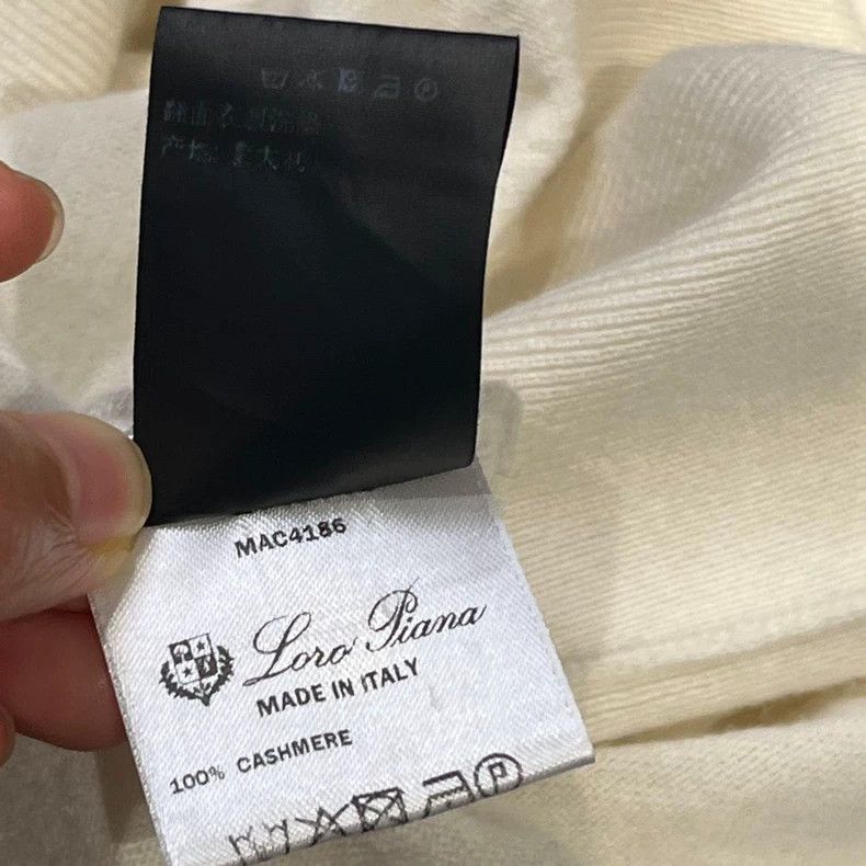 Loro Piana LORO PIANA Solid color round neck turtleneck seven-sleeve Size XS / US 0-2 / IT 36-38 - 4 Thumbnail