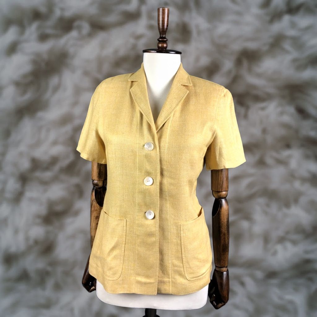 Akris Akris Blazer Jacket Silk Women Size 6 Yellow Blazer Solid Short Sleeve Casual Vintage No Shirt Mens Women Girls Boys Size M / US 6-8 / IT 42-44 - 1 Thumbnail