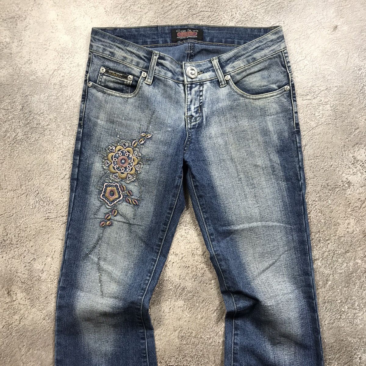 Vintage Vintage Y2K Distressed Flared Jeans Grunge Baggy Graphic 27 Size 27" / US 4 / IT 40 - 3 Thumbnail