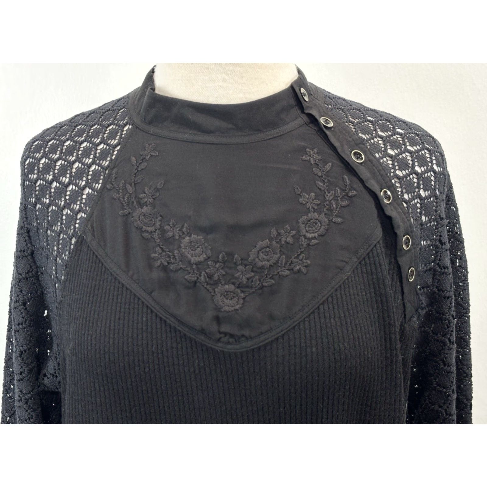 Free People Free People Blouse Shirt L Black Crochet Top Floral Embroidered Balloon Sleeve Round Neck Pullover Bohemian Sheer Size L / US 10 / IT 46 - 5 Thumbnail