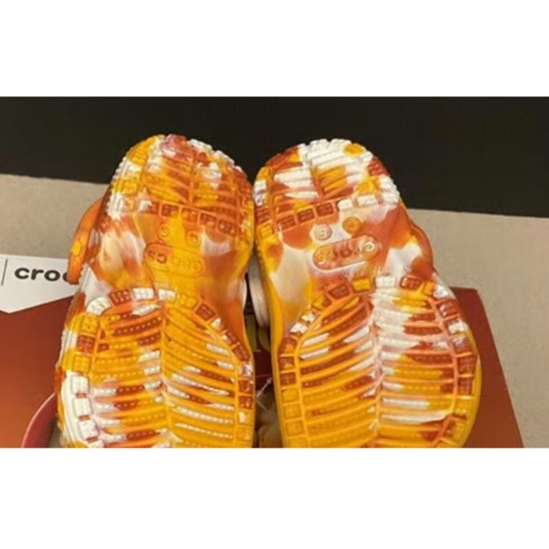 Crocs Crocs Honey Nut Cheerios Clogs Shoes Orange Sz 5 New W/ Box Size US 5 / IT 35 - 7 Thumbnail