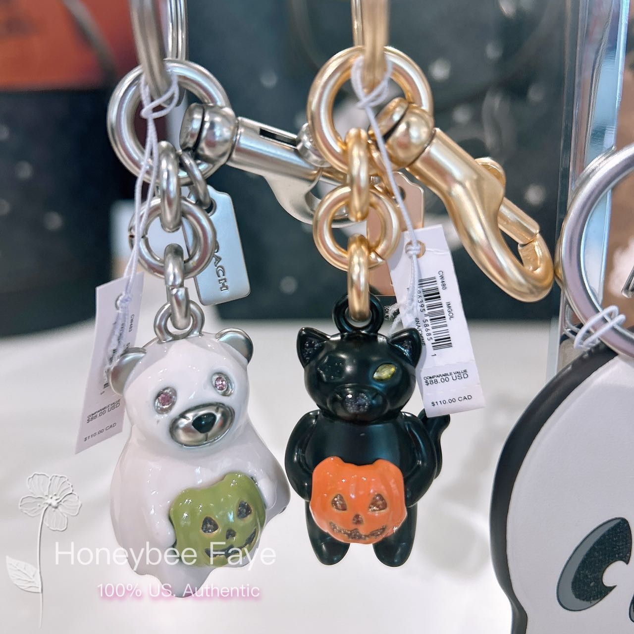 Coach Halloween Ghost Bear Bag Charm CW483 Size ONE SIZE - 5 Thumbnail