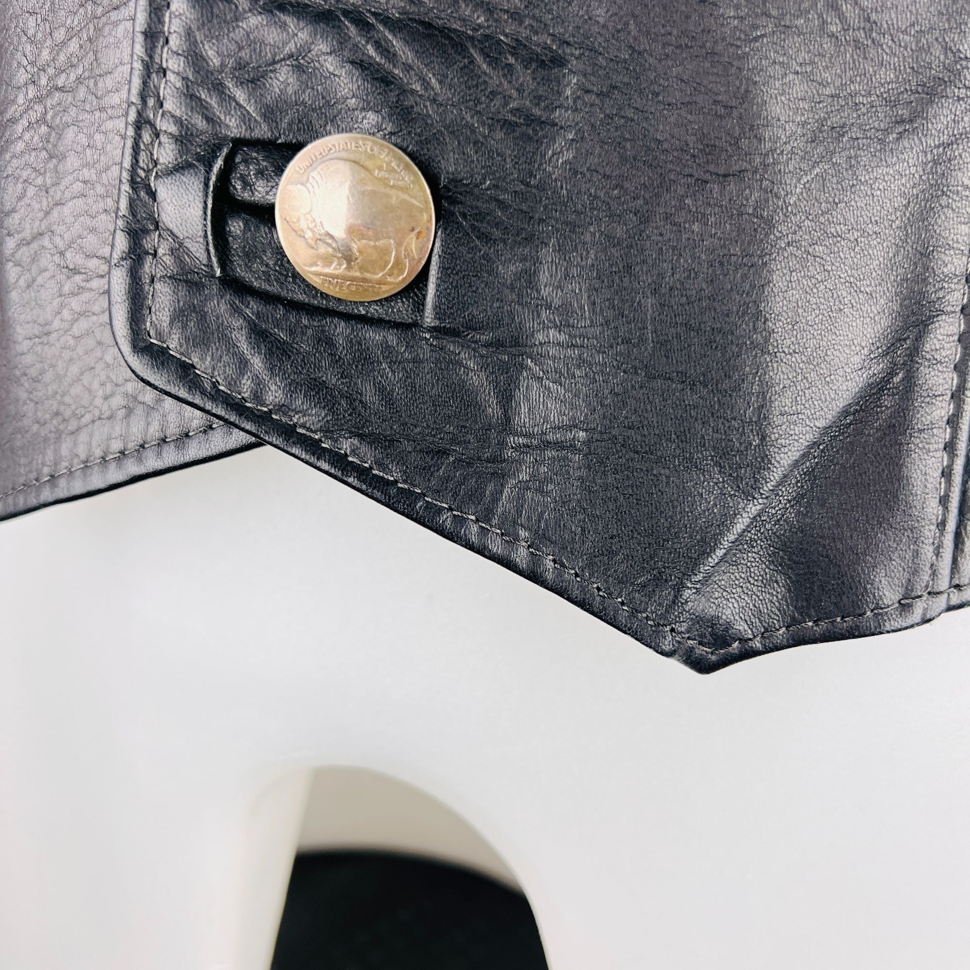 Other Buffalo Nickel Leather Biker Vest Size US XL / EU 56 / 4 - 4 Thumbnail