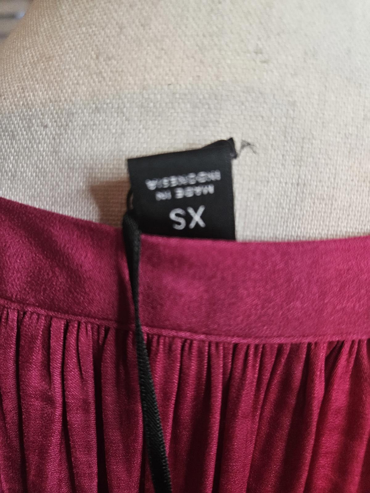 Designer Nwt Vera Women's Pleated Fusia Dress with Belt H117 Size XS / US 0-2 / IT 36-38 - 8 Thumbnail