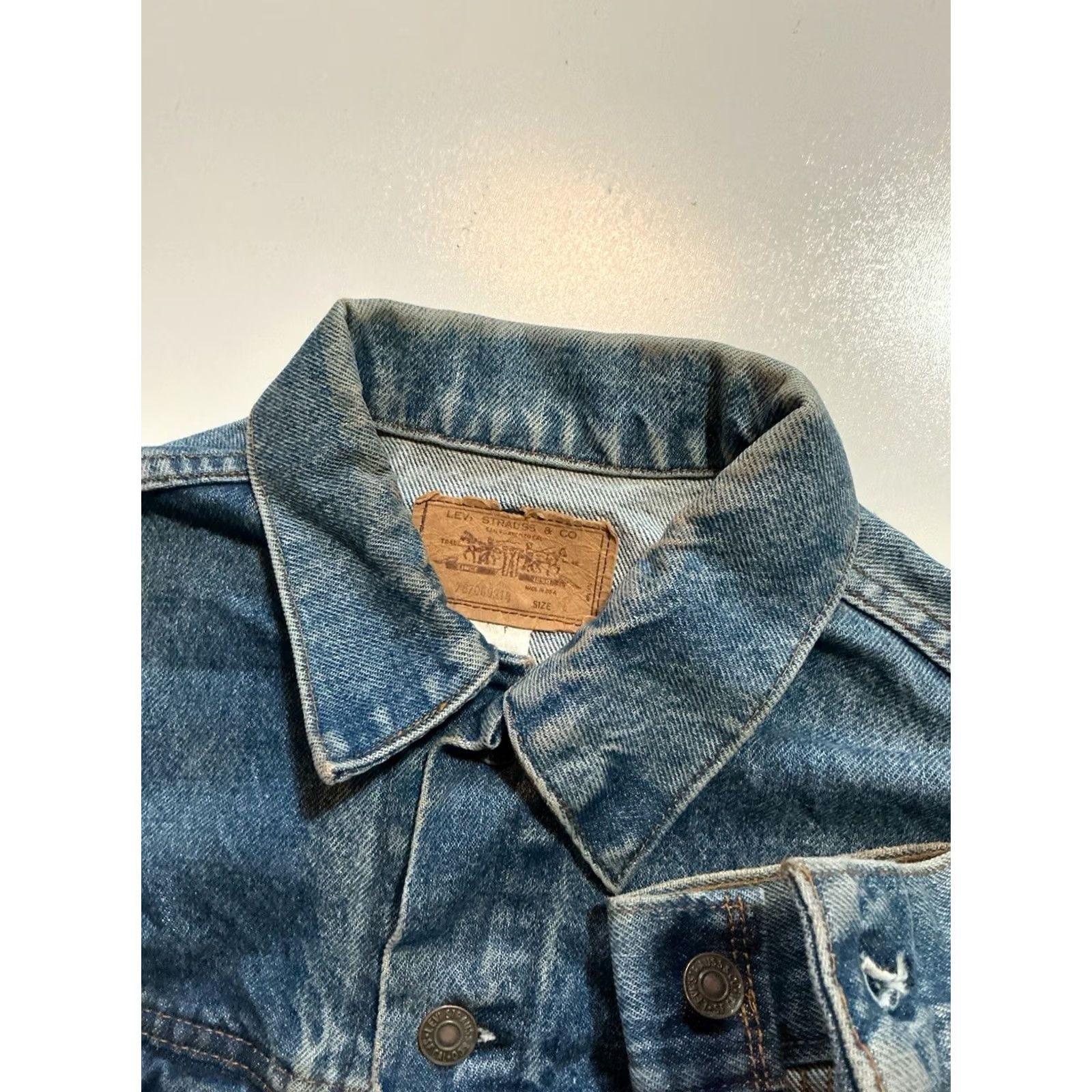 Levi's VINTAGE Levi's Orange Tab Denim Trucker Jean Jacket L Made In USA 1980s Size Large Mens Womens Boys Girls? Size US 33 - 6 Thumbnail