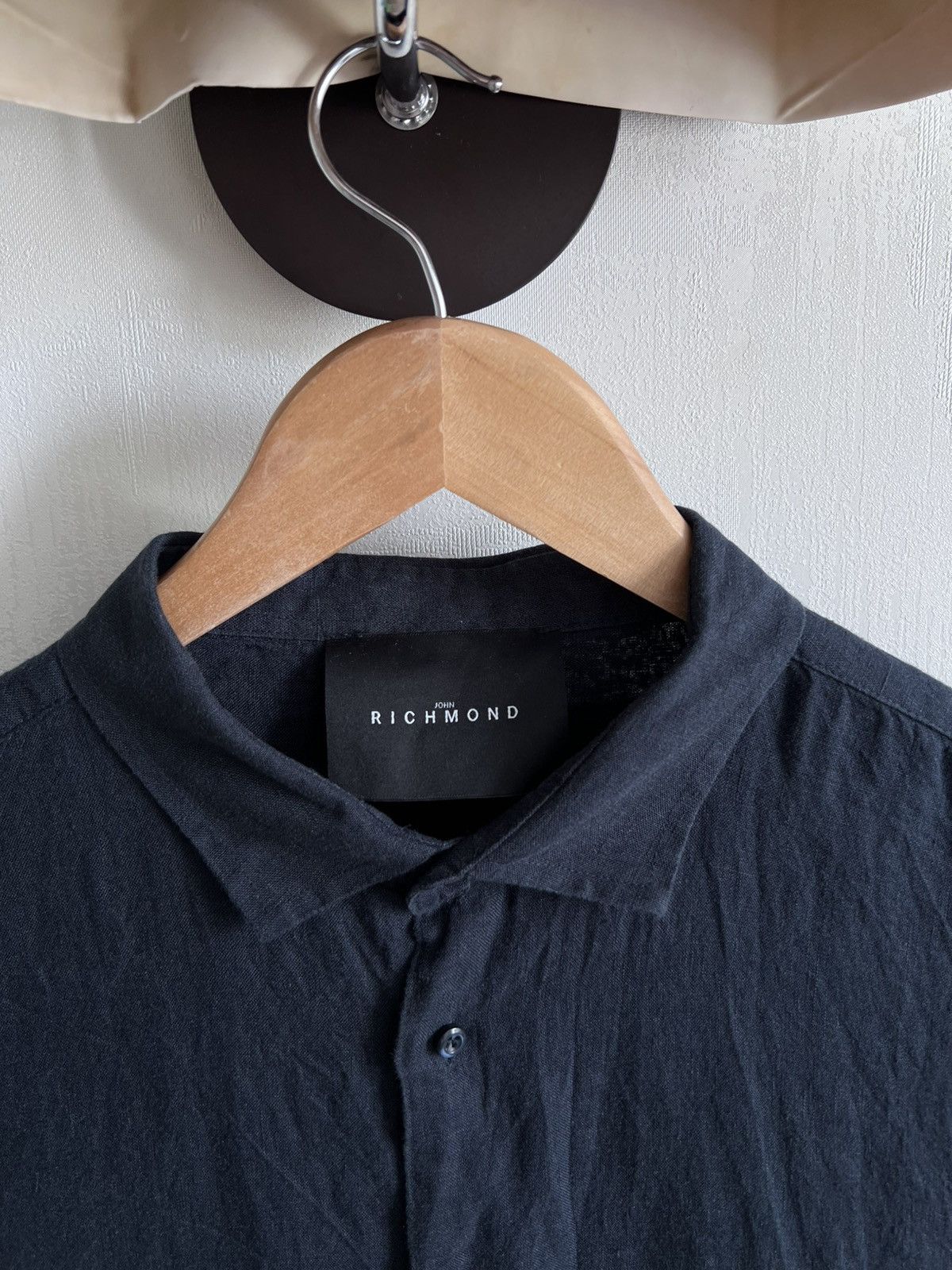 John Richmond John Richmond Black Shirt Size US XL / EU 56 / 4 - 4 Thumbnail