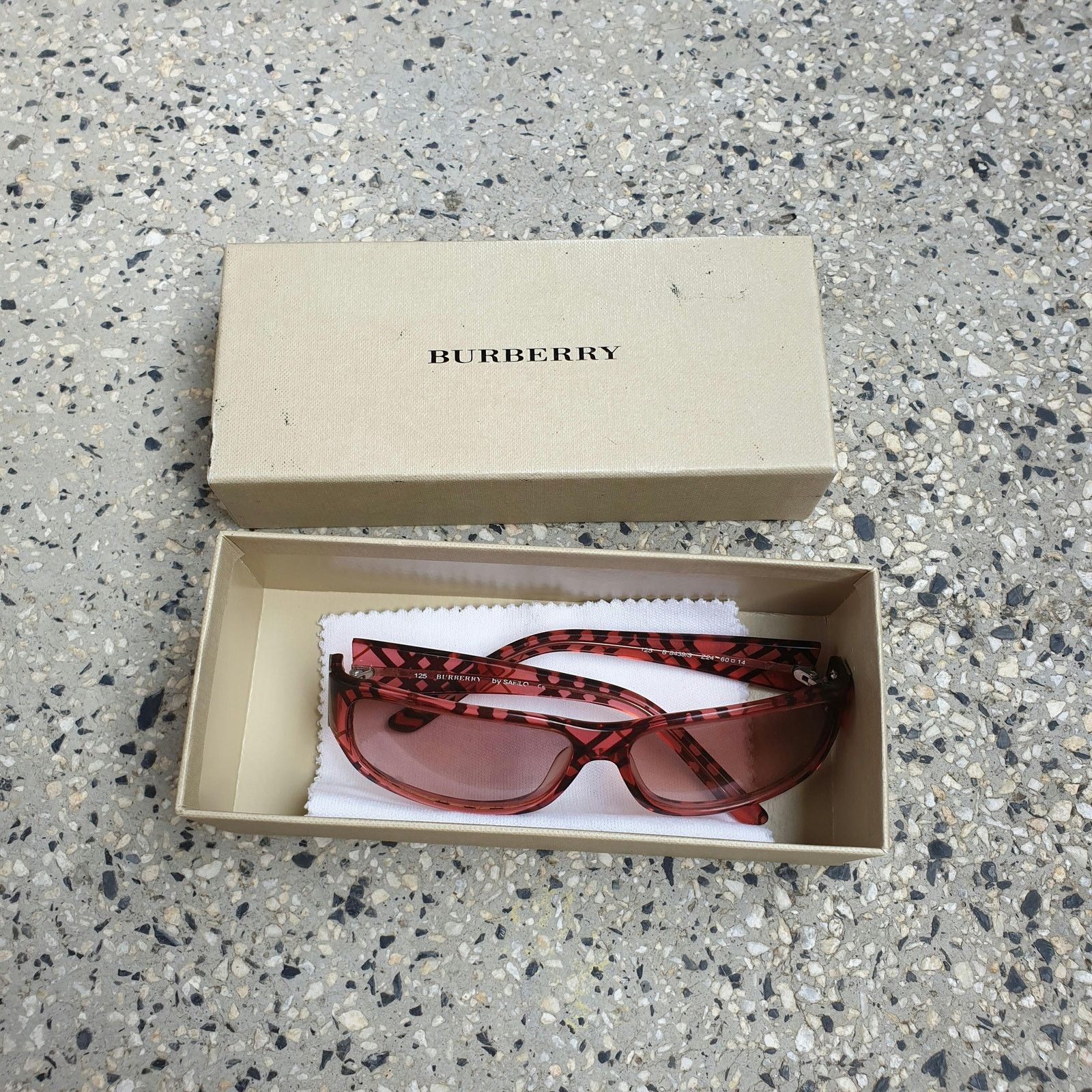 Burberry Burberry Sunglasses 125 B 8439 Size ONE SIZE - 8 Thumbnail