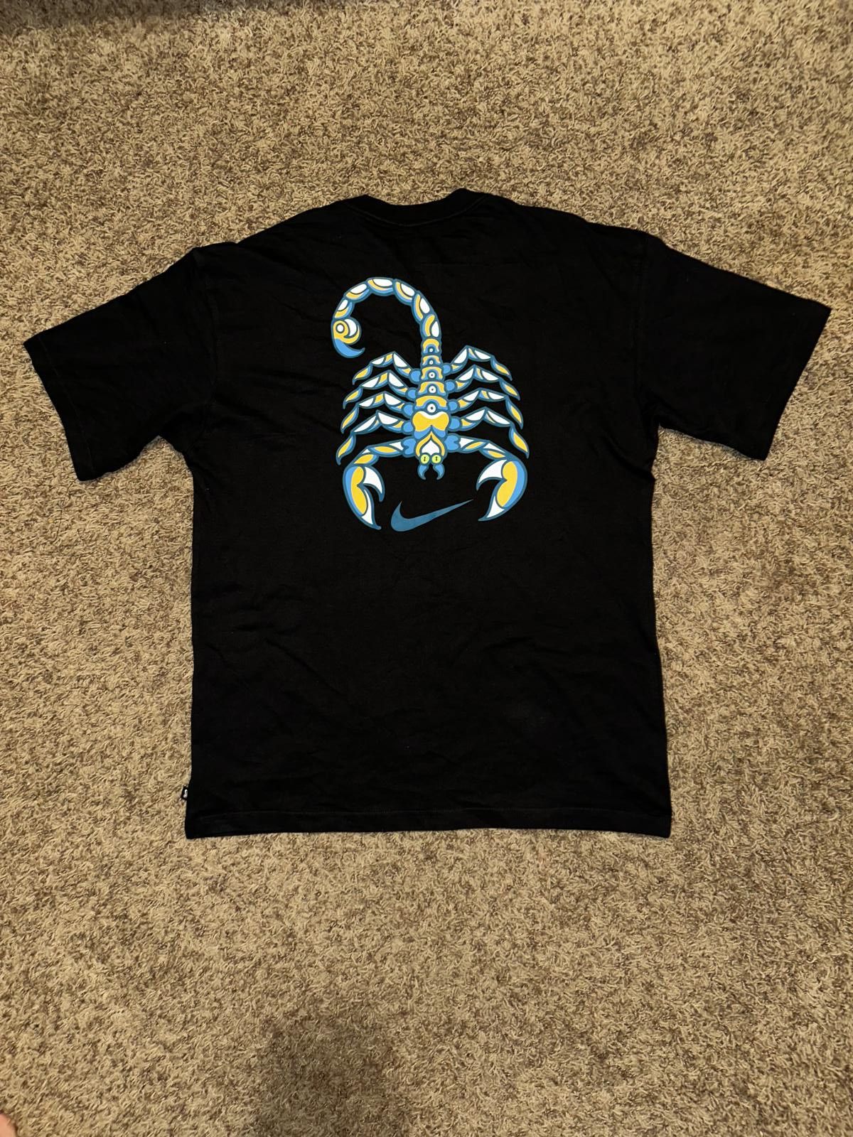 Nike Nike Men’s Skateboarding SB Blue/Gold Scorpions Black T-Shirt Size US M / EU 48-50 / 2 - 6 Thumbnail