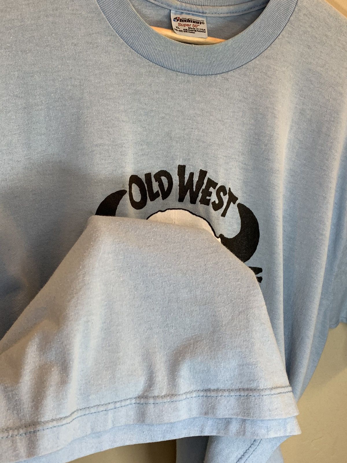 Vintage *RARE* Vintage 80’s Old West Shootist Single Stitch T-Shirt Size US XL / EU 56 / 4 - 4 Thumbnail