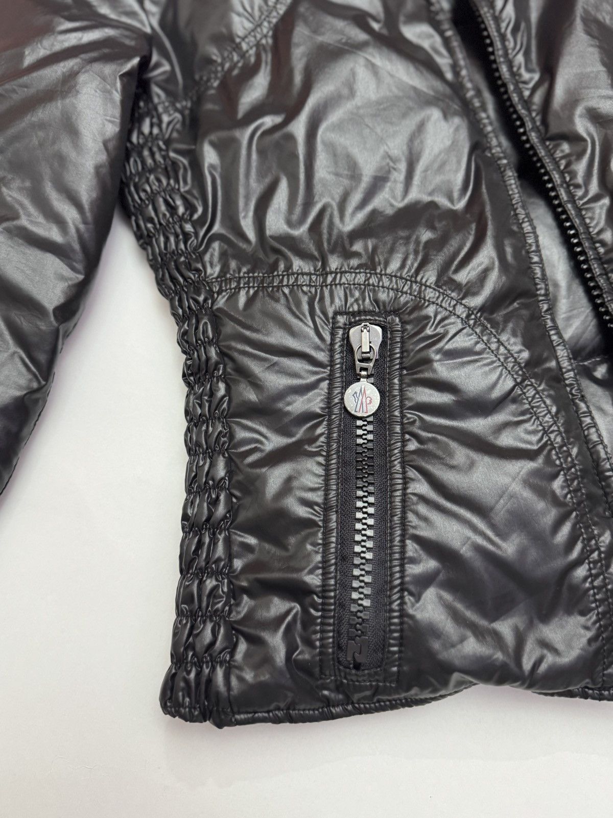 Moncler Moncler Vintage women’s down jacket Size S / US 4 / IT 40 - 13 Thumbnail