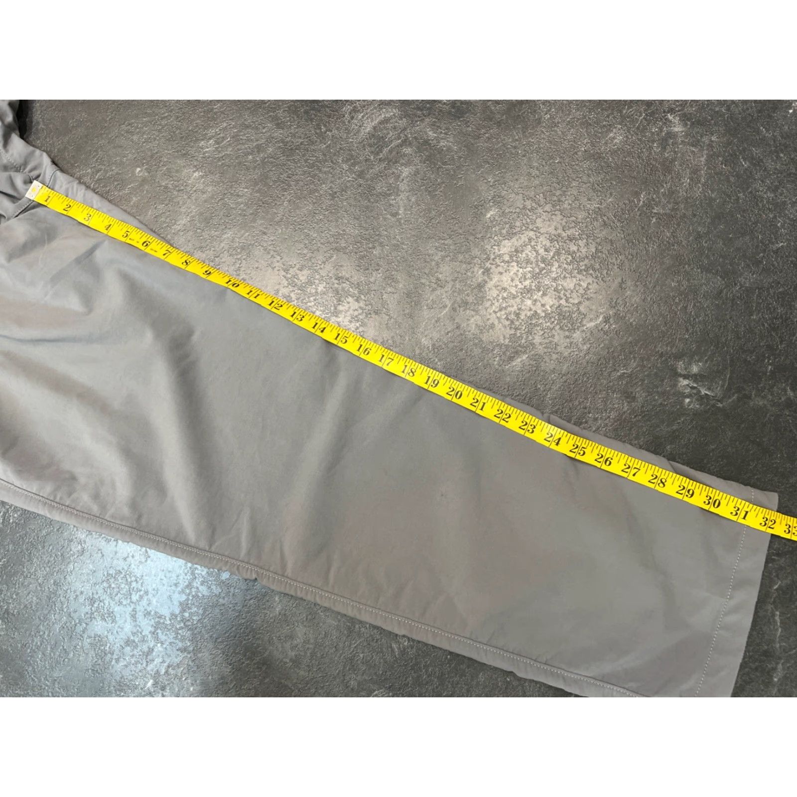 Under Armour Under Armour Pants Mens 38x32 Gray Nylon Performance Fit Casual Chino Sports Storm Logo Pockets Stretch Straight Inseam 32in Regular Mens Size US 38 / EU 54 - 4 Thumbnail