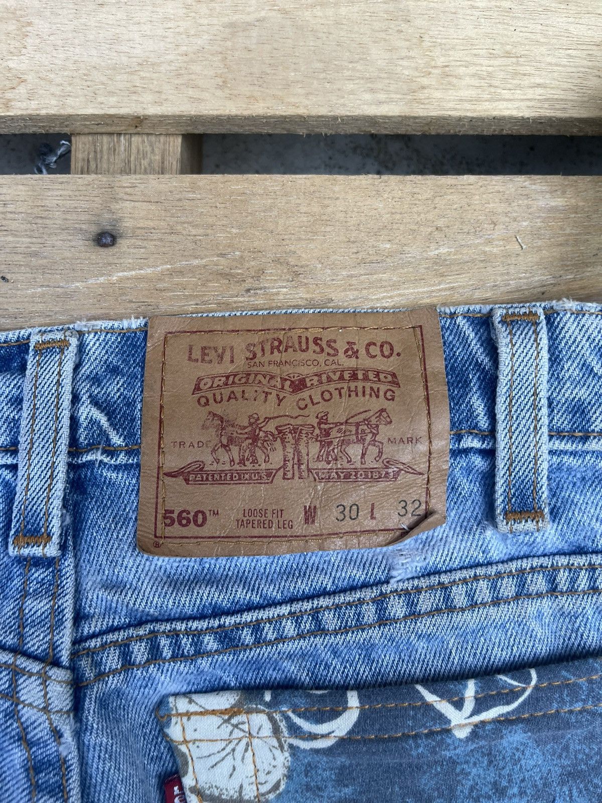 Levi's × Levi's Vintage Clothing 90s Vintage Levis 560 Distressed Denim Cropped Pants Size US 30 / EU 46 - 3 Thumbnail