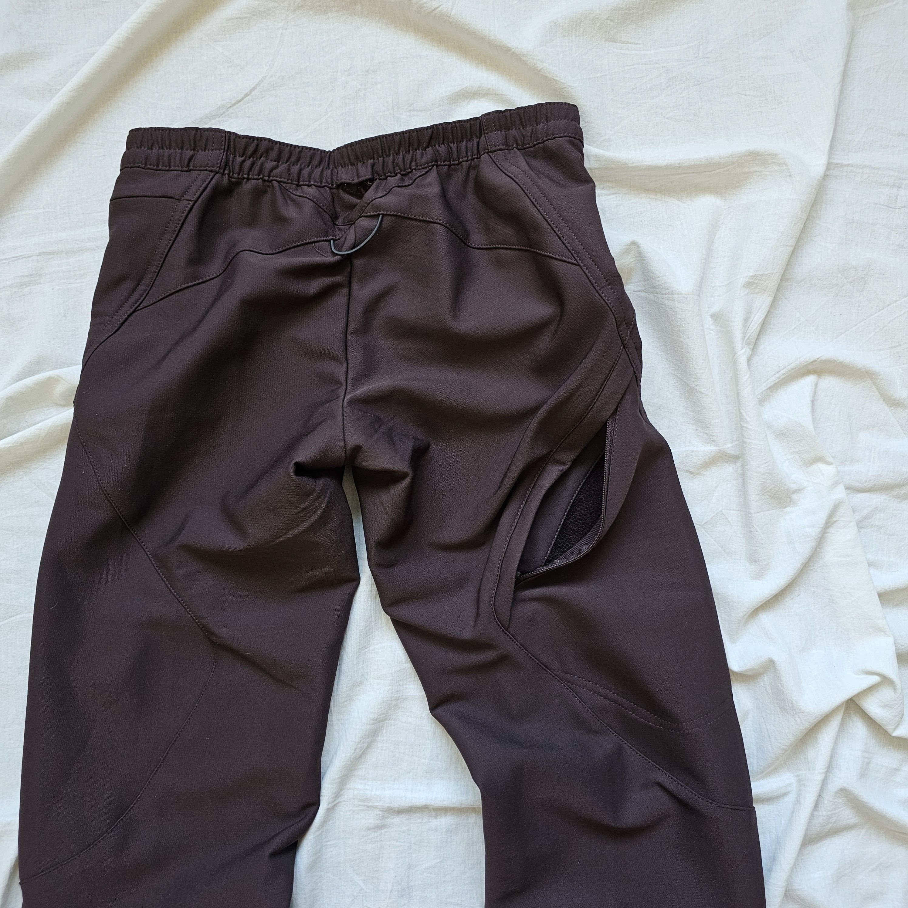Nike ACG × Vintage Nike ACG Vintage gorpcore pants Size 28" / US 6 / IT 42 - 8 Thumbnail