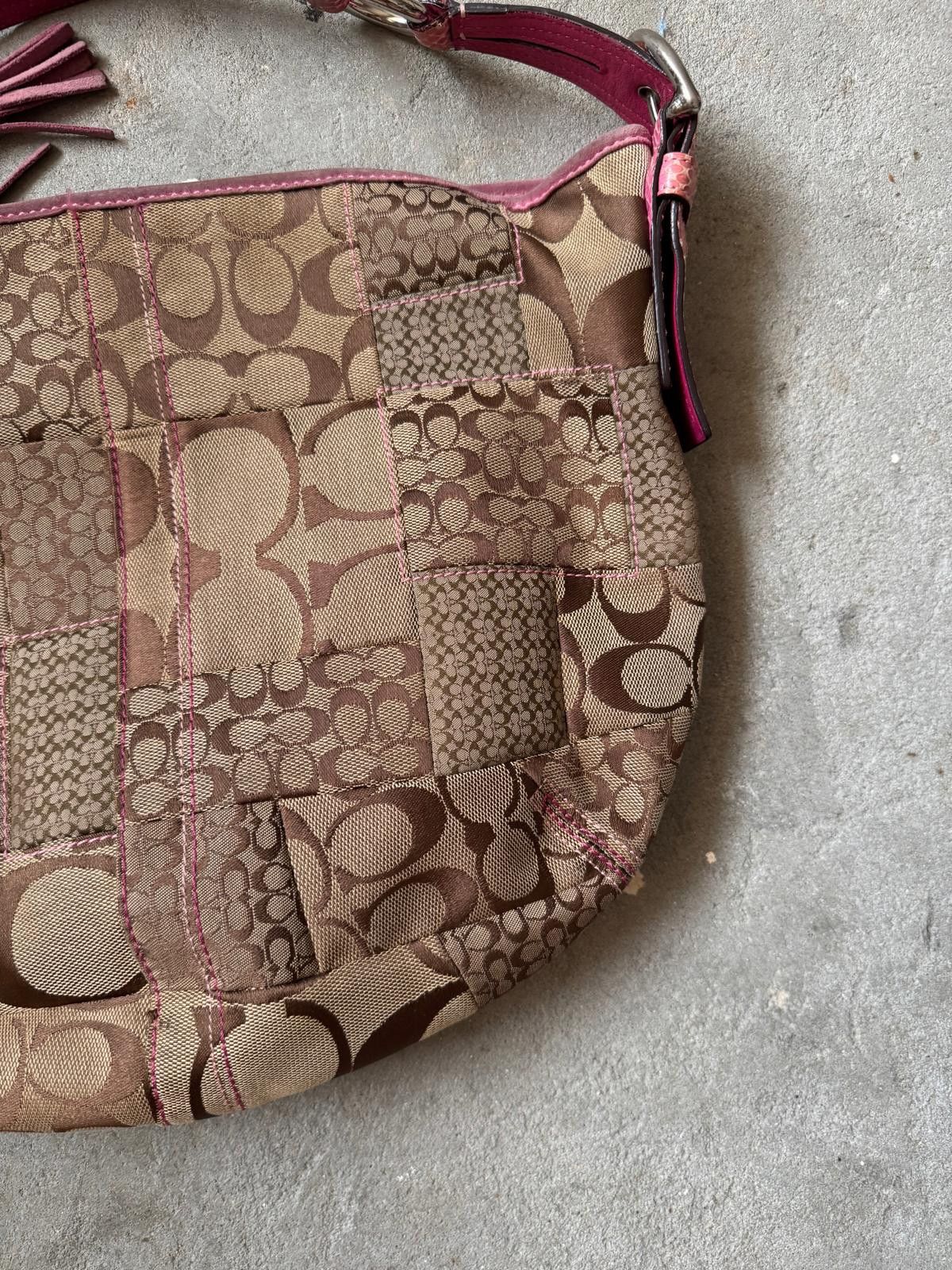 Coach Coach Signature PatchWork Snakeskin Bag Beige/Pink Size ONE SIZE - 3 Thumbnail
