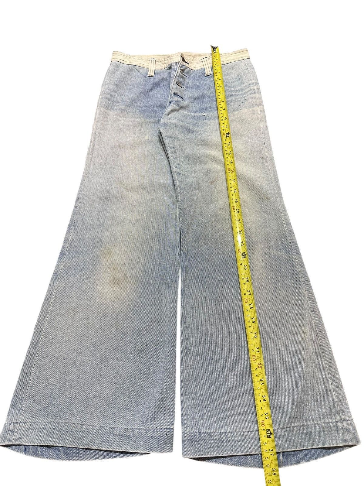 Other Vintage Bootcut WideLeg Style With Faded Wash Size US 29 - 10 Thumbnail