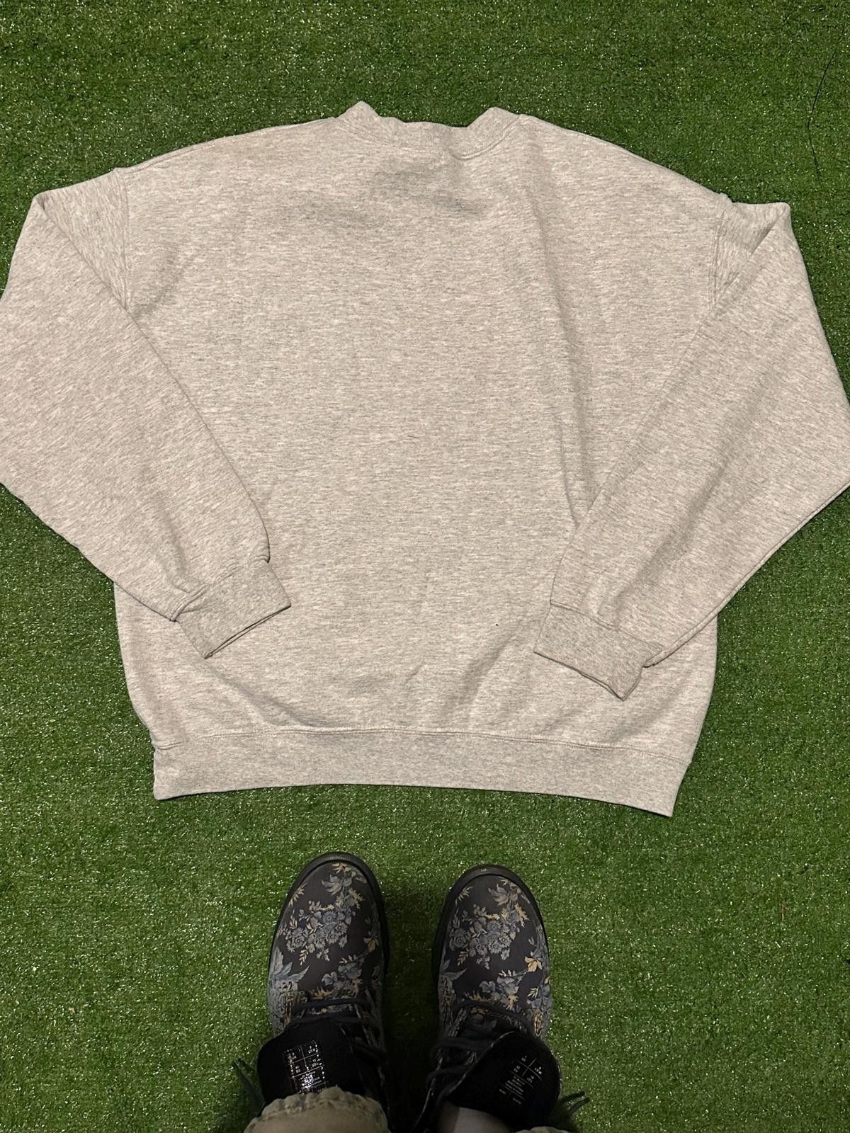 Gildan Gildan Gray Crewneck Sweatshirt with Solar System Graphic Size L / US 10 / IT 46 - 2 Thumbnail