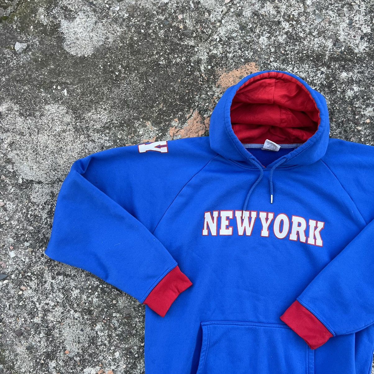 Other × Vintage Vintage New York Yankees Faded Black Navy Tint Boxy Hoodie Size US XL / EU 56 / 4 - 3 Thumbnail