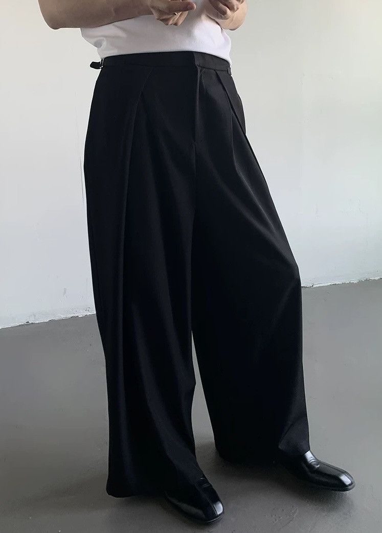 Japanese Brand × Vintage Cleanfit retro pleated buckle loose fit pants Size US 30 / EU 46 - 1 Thumbnail