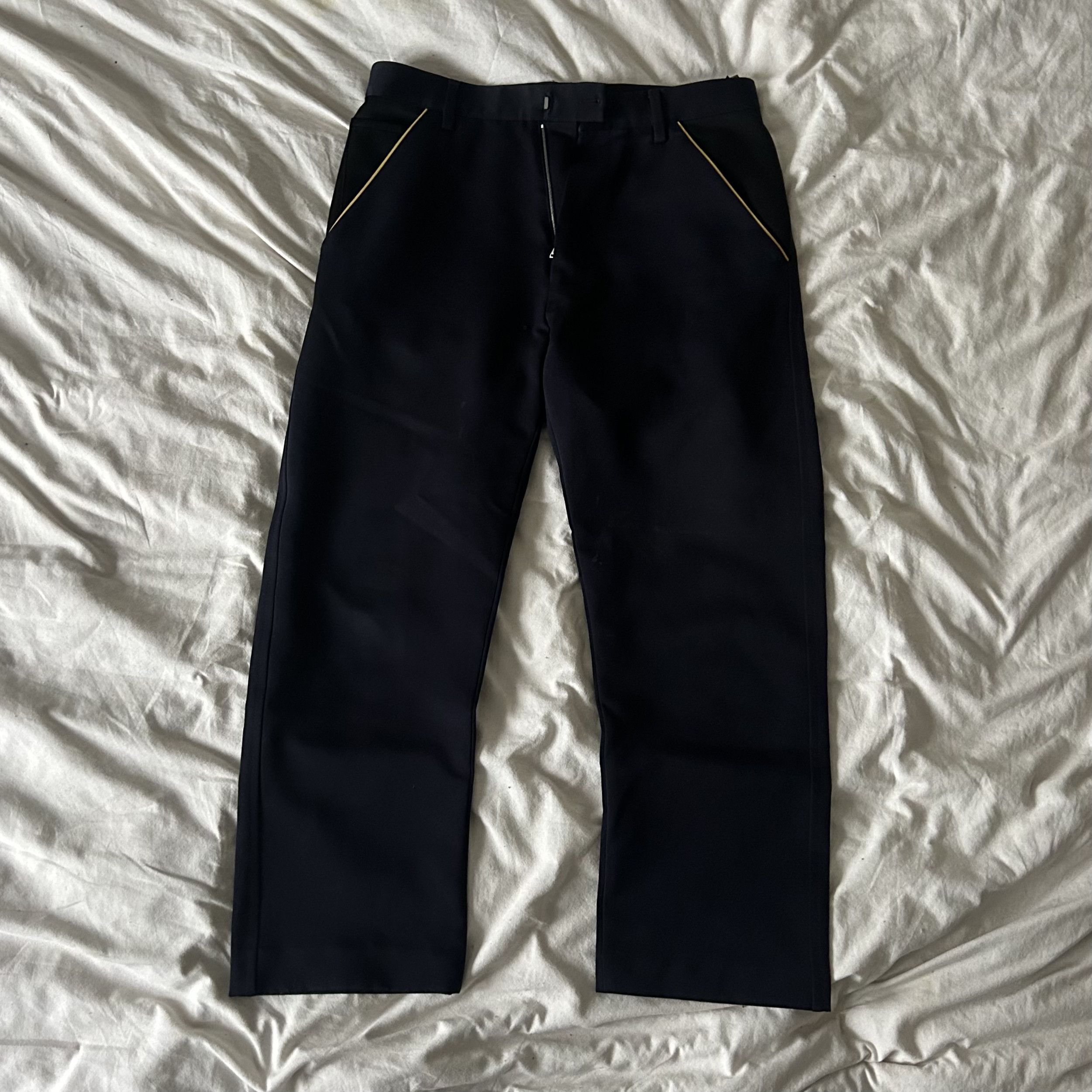 Navy Cropped Pant