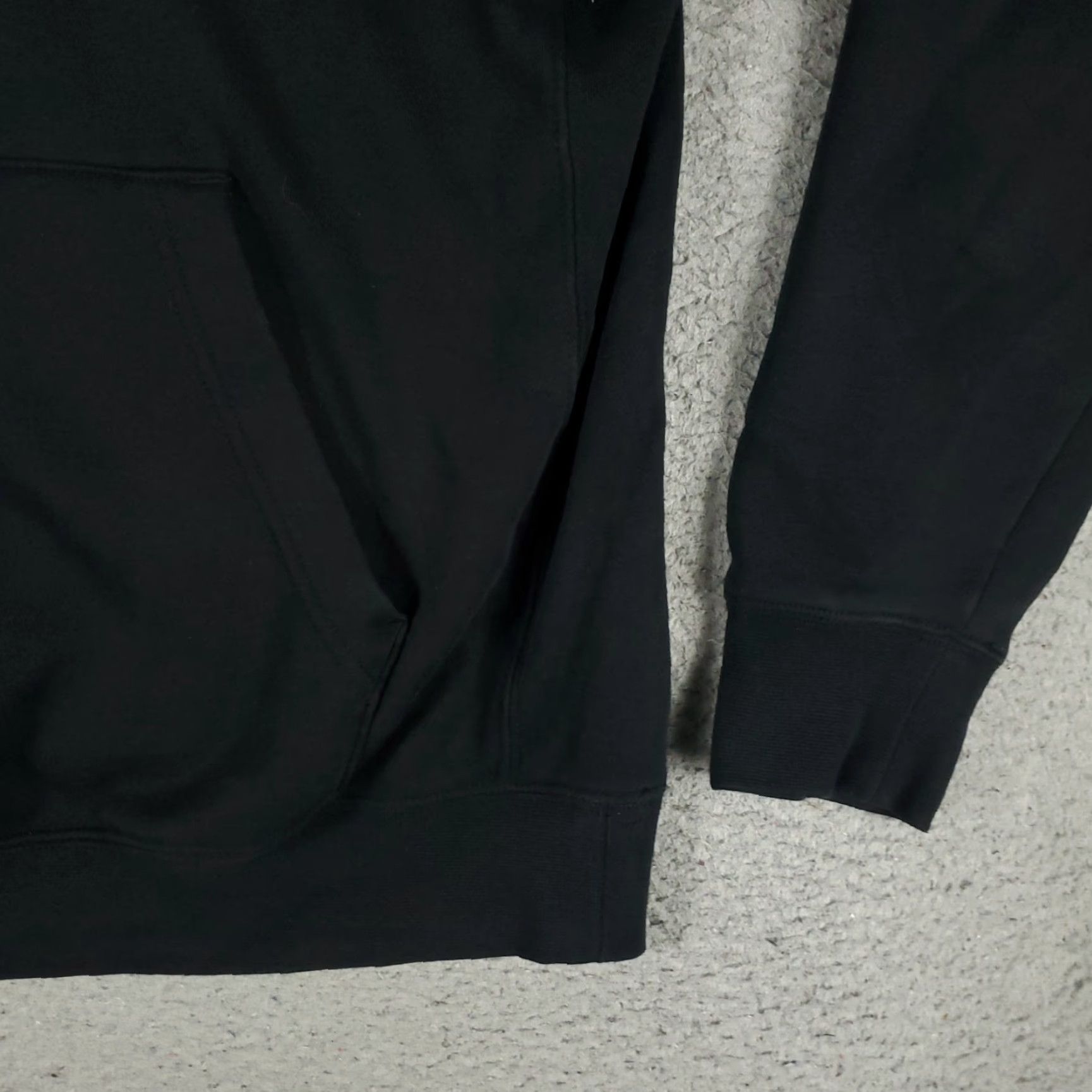 Nike Nike Hoodie Mens Large Black Swoosh Pullover Sweatshirt Sweatshirt Size US L / EU 52-54 / 3 - 5 Thumbnail