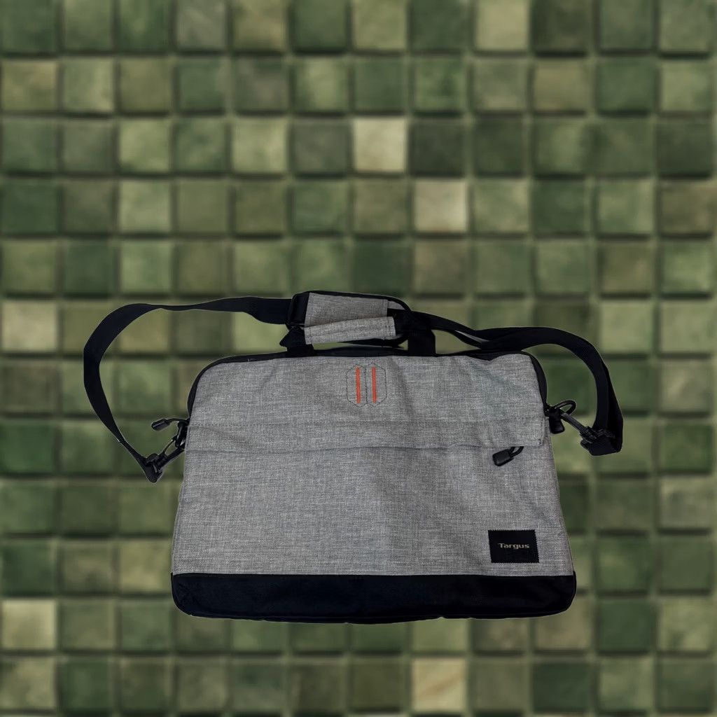 Crumpler × Vintage Crumpler Messenger Bag Cheesy Disco For Laptop