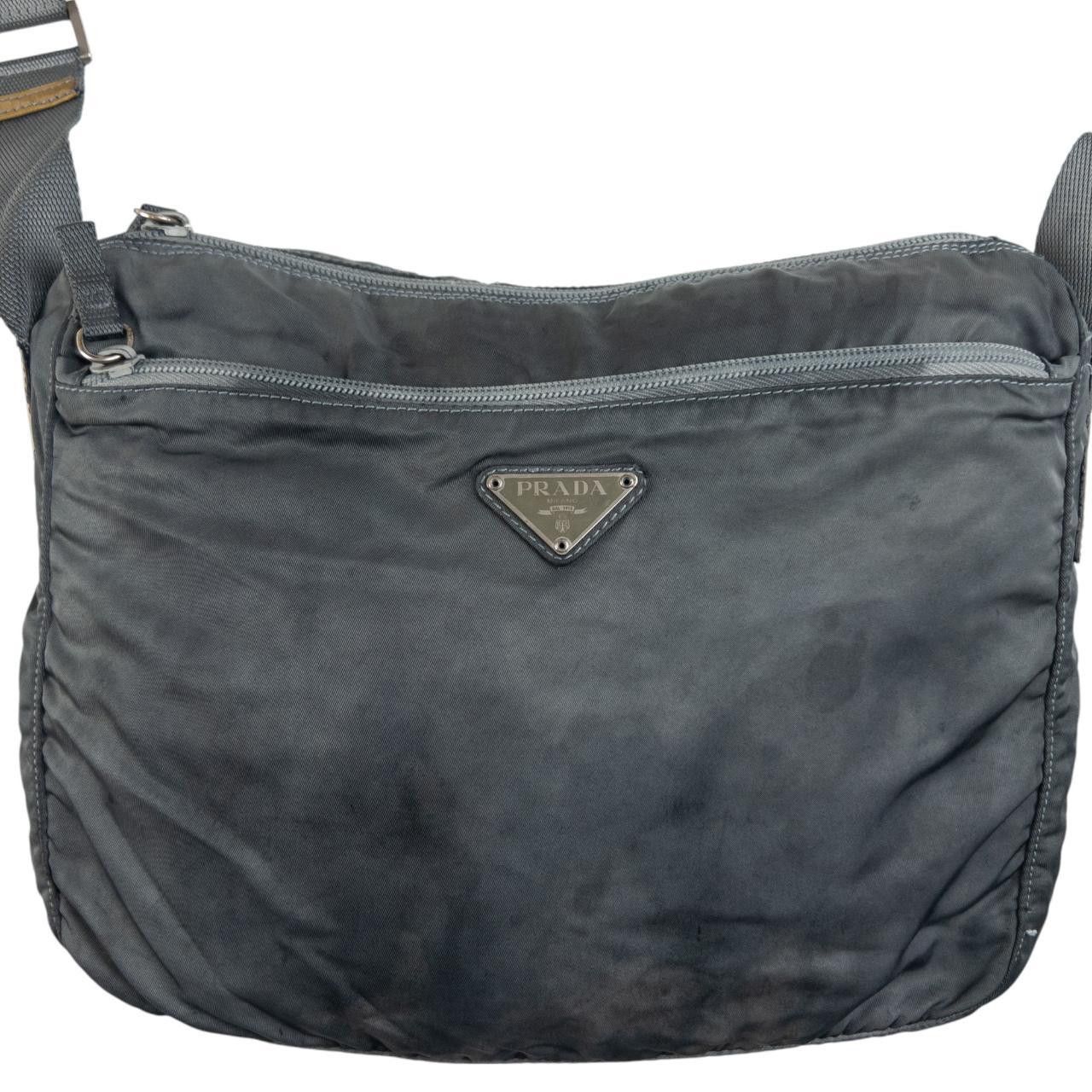 Prada Vintage Prada Crossbody Bag Size ONE SIZE - 1 Thumbnail