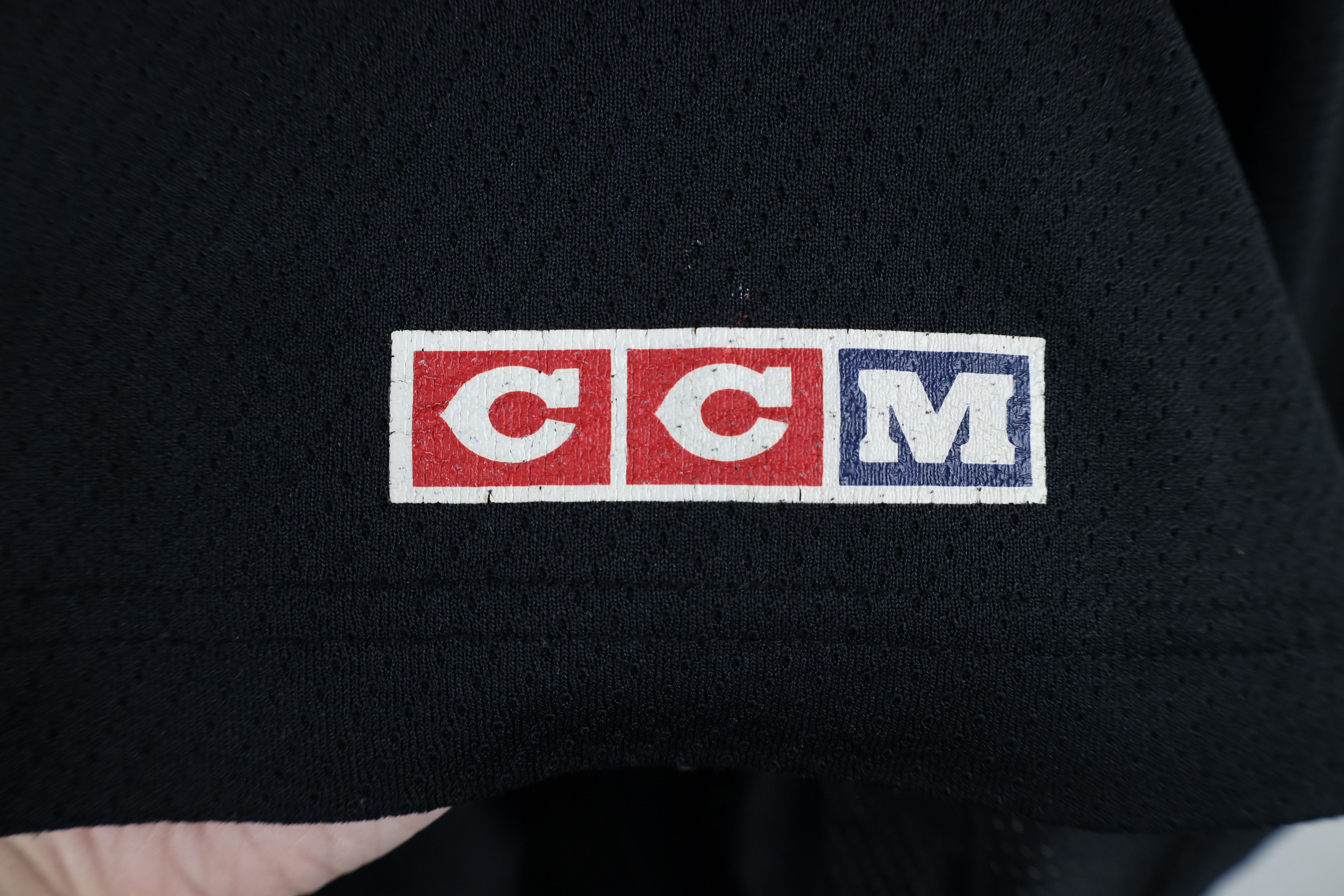 Vintage Vintage 90s CCM Hockey Blank Knit Ice Hockey Jersey Black #3 Size US XXL / EU 58 / 5 - 11 Thumbnail