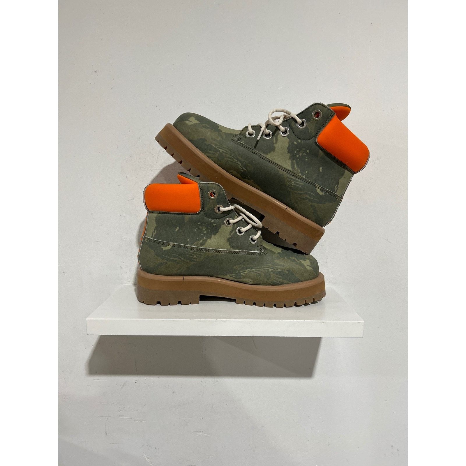 PDF PDF STRADA CAMO BOOT SIZE 10 PREOWNED Size US 10 / EU 43 - 2 Thumbnail