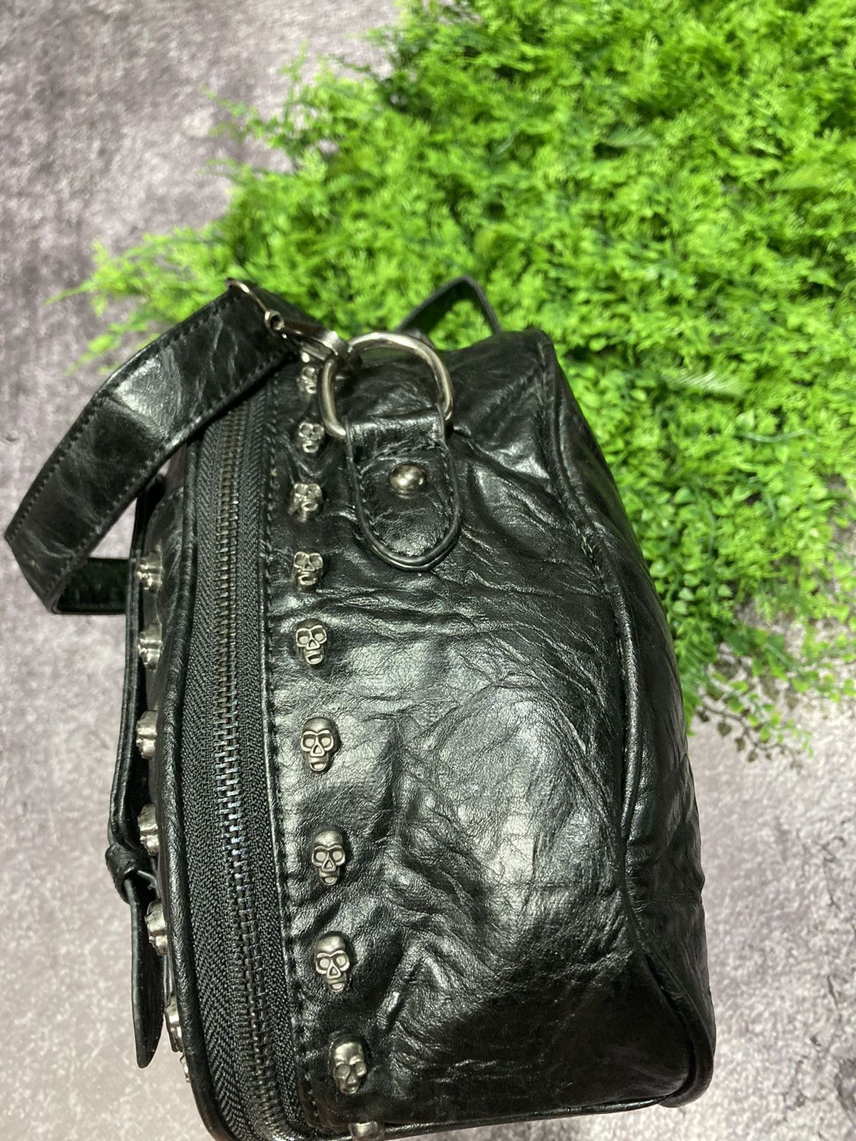 Other Vintage Thomas Wylde Metal Skull Logo Monogram Leather Bag Size ONE SIZE - 15 Thumbnail