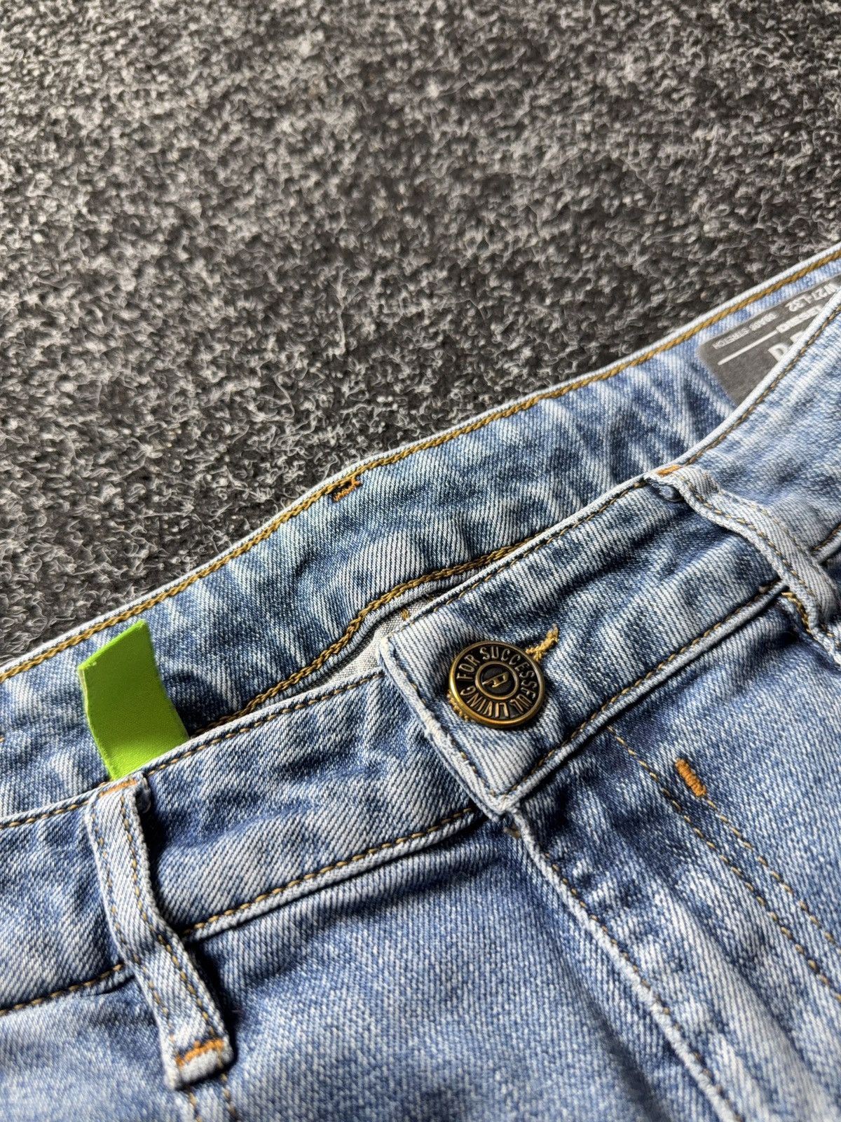 Diesel Luxury 00s Y2K Diesel D-Fayza Boyfriend Low Waist Jeans Size 27" / US 4 / IT 40 - 11 Thumbnail