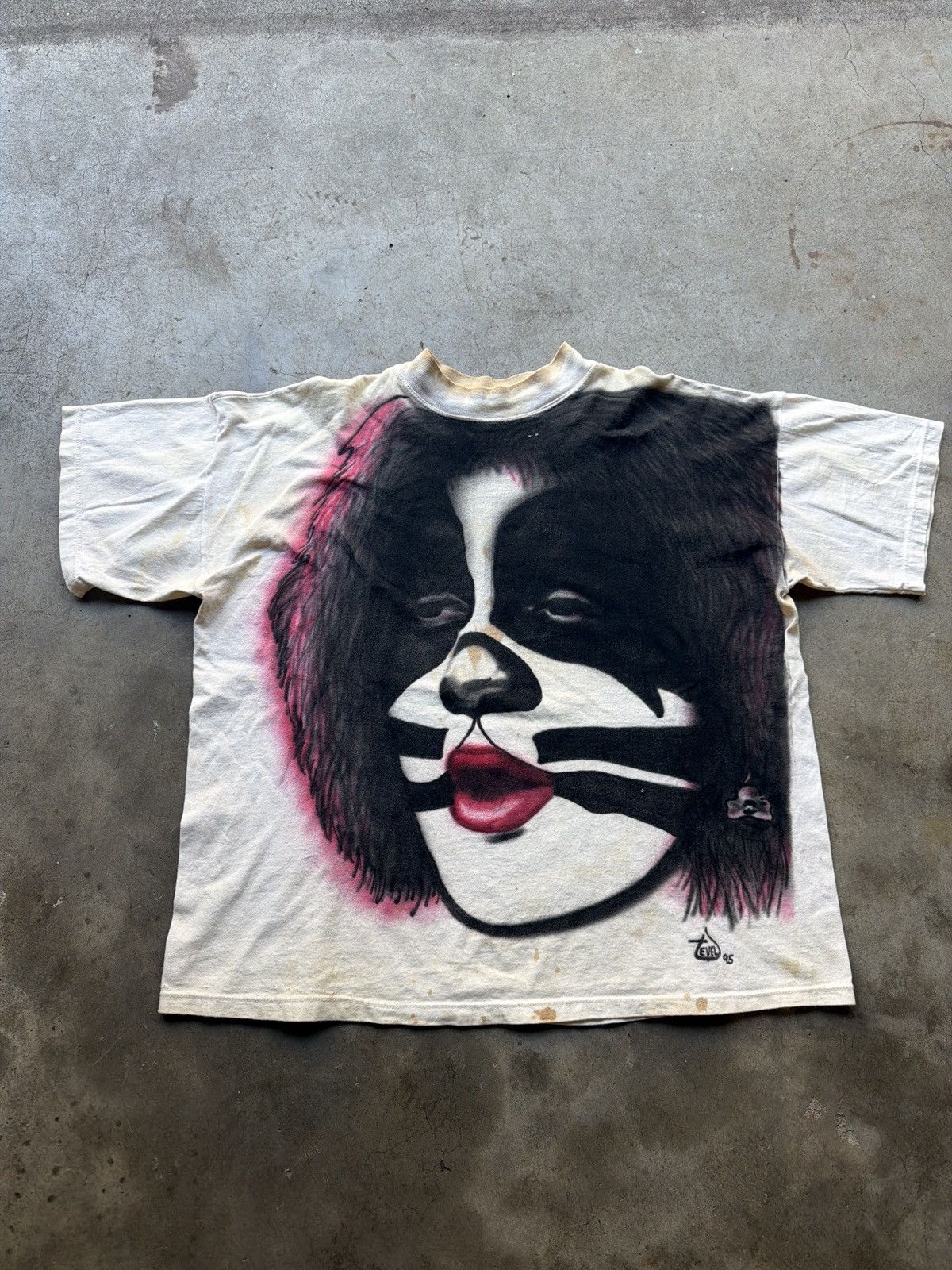 Vintage Vintage 1995 Custom Peter Criss KISS airbrushed shirt size L Size US L / EU 52-54 / 3 - 1 Thumbnail