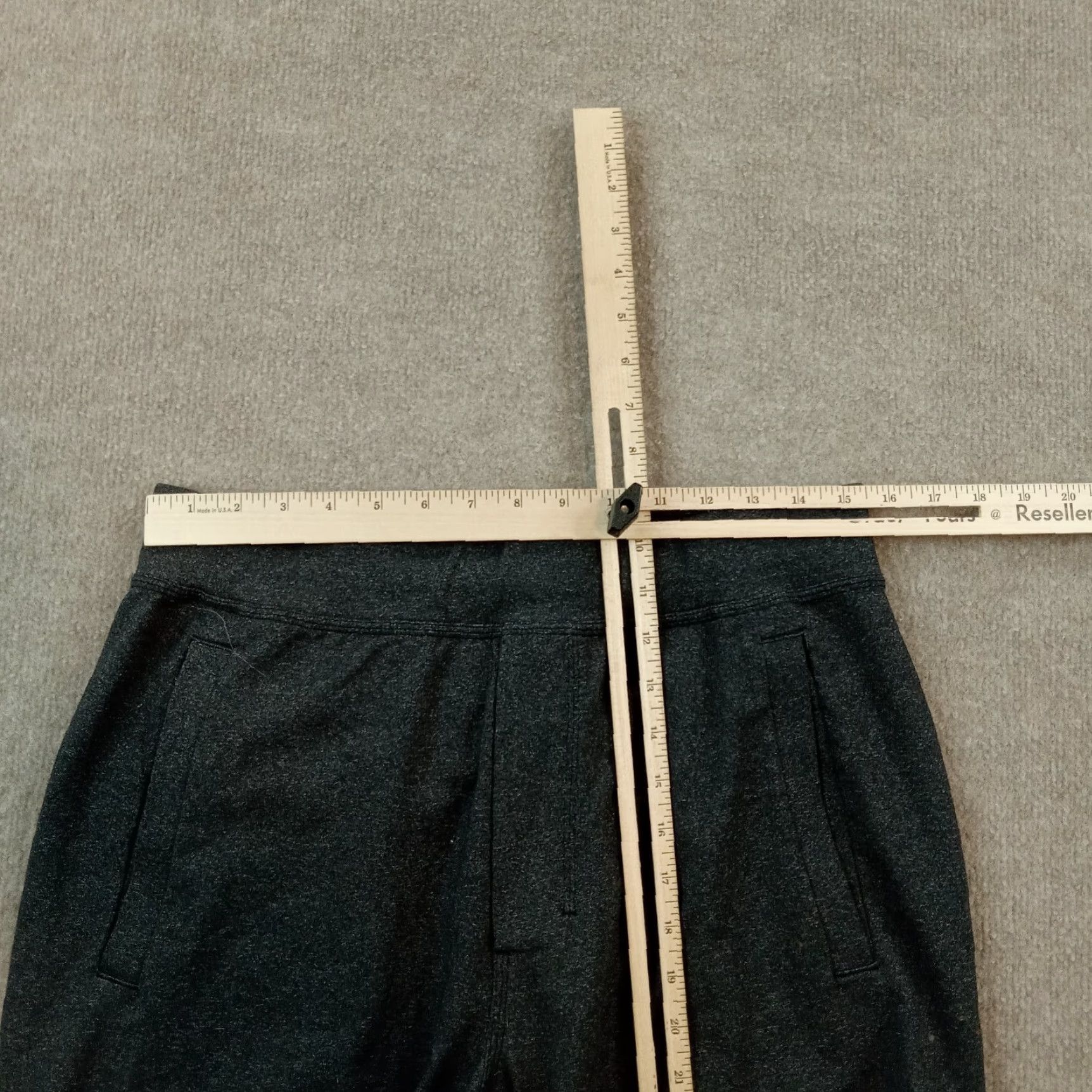 Lululemon Lululemon Athletic Shorts Mens Large Gray Elastic Waist Drawstring Pockets Gym Size US 31 - 5 Thumbnail