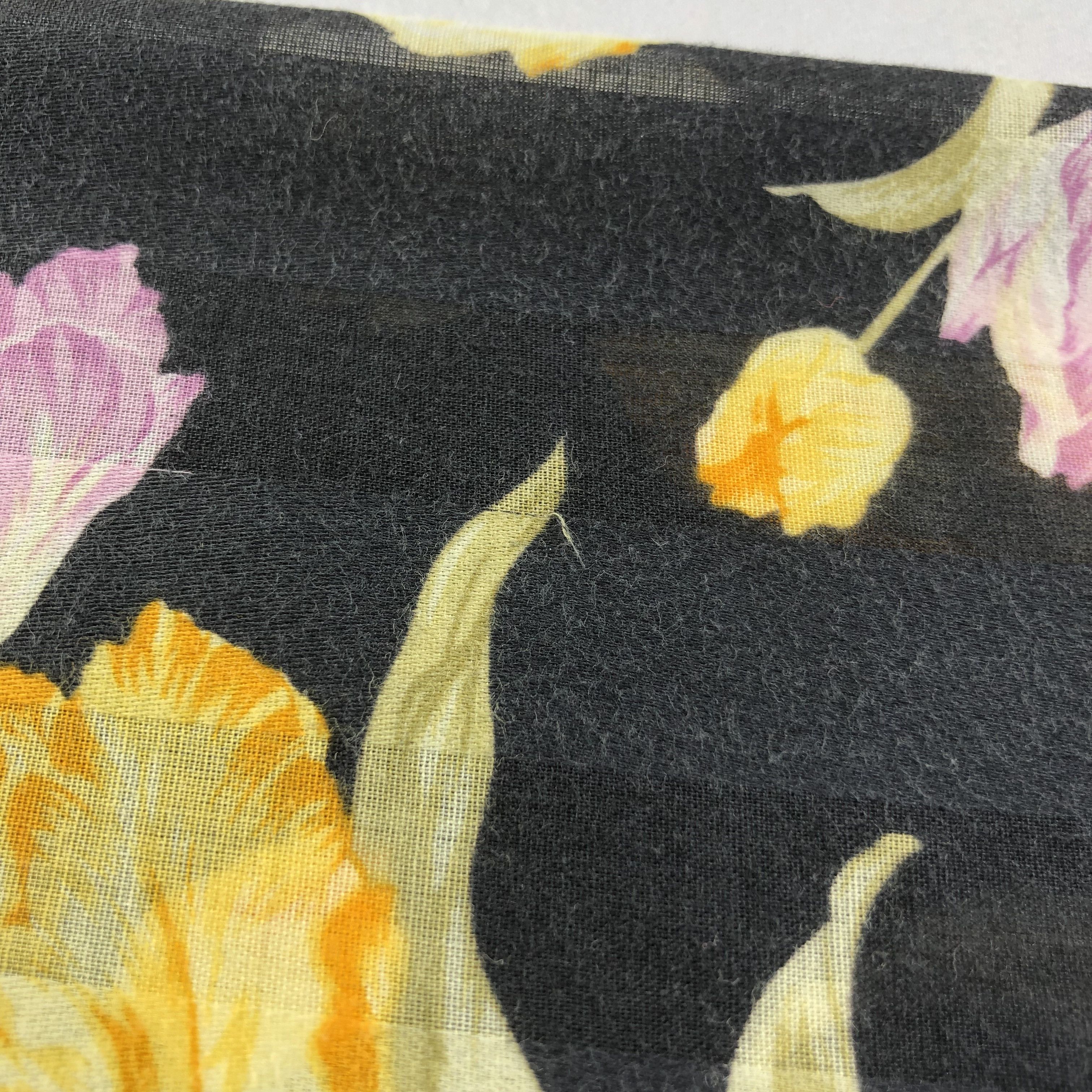Yves Saint Laurent YSL Floral Handkerchief Neckerchief Bandana H1669 Size ONE SIZE - 8 Thumbnail