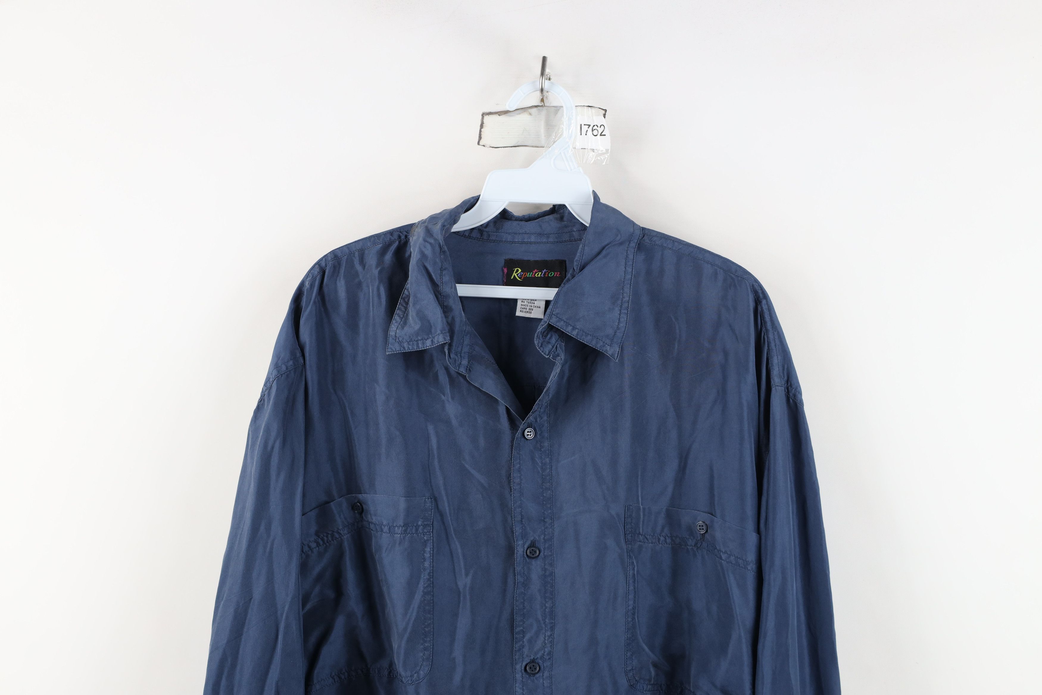 Vintage Vintage 90s Streetwear Baggy Silk Collared Button Shirt Blue Size US XL / EU 56 / 4 - 2 Thumbnail