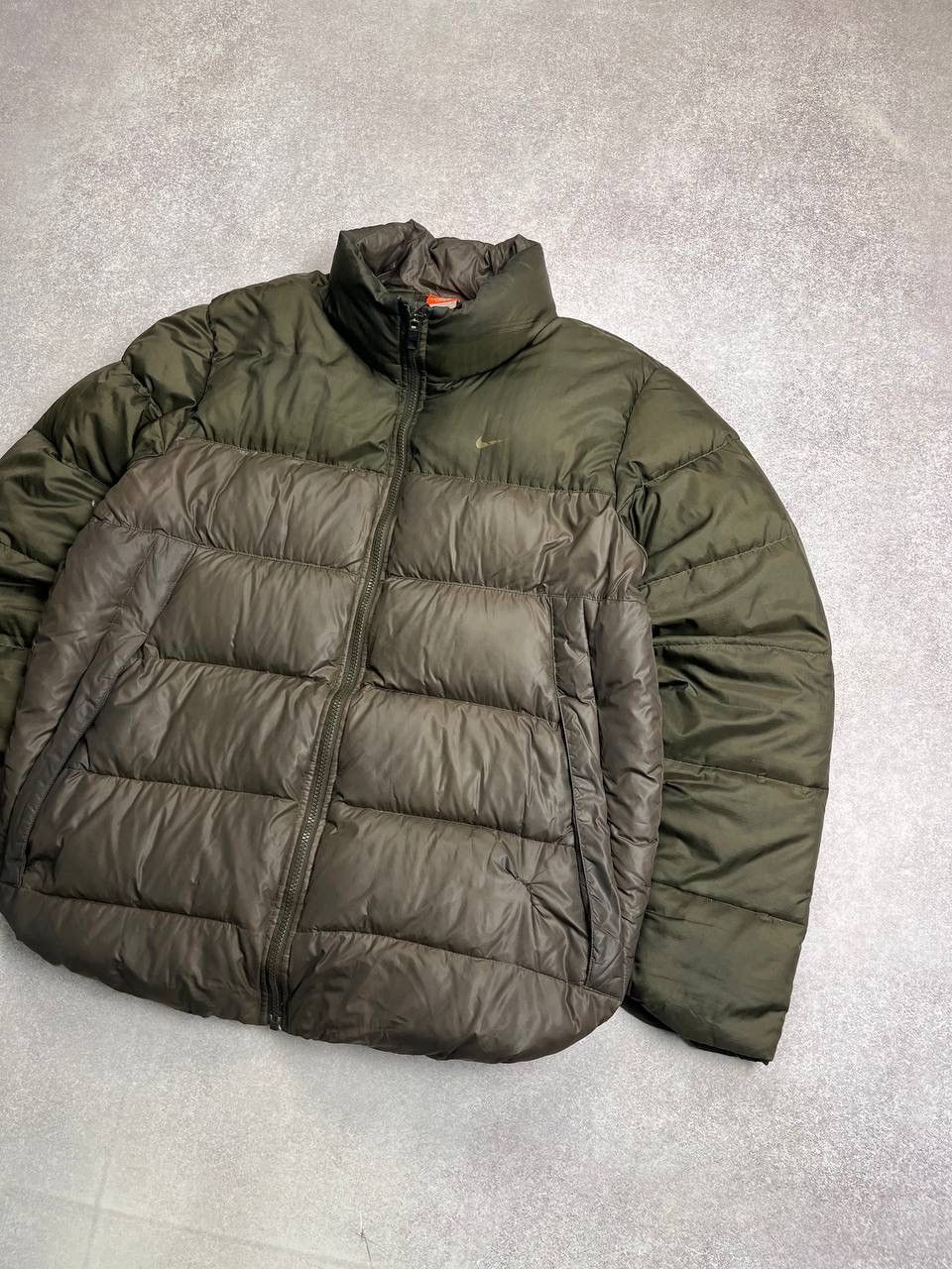 Nike Vintage Nike Swoosh Nylon Down Winter Puffer Jacket L Size US L / EU 52-54 / 3 - 2 Thumbnail