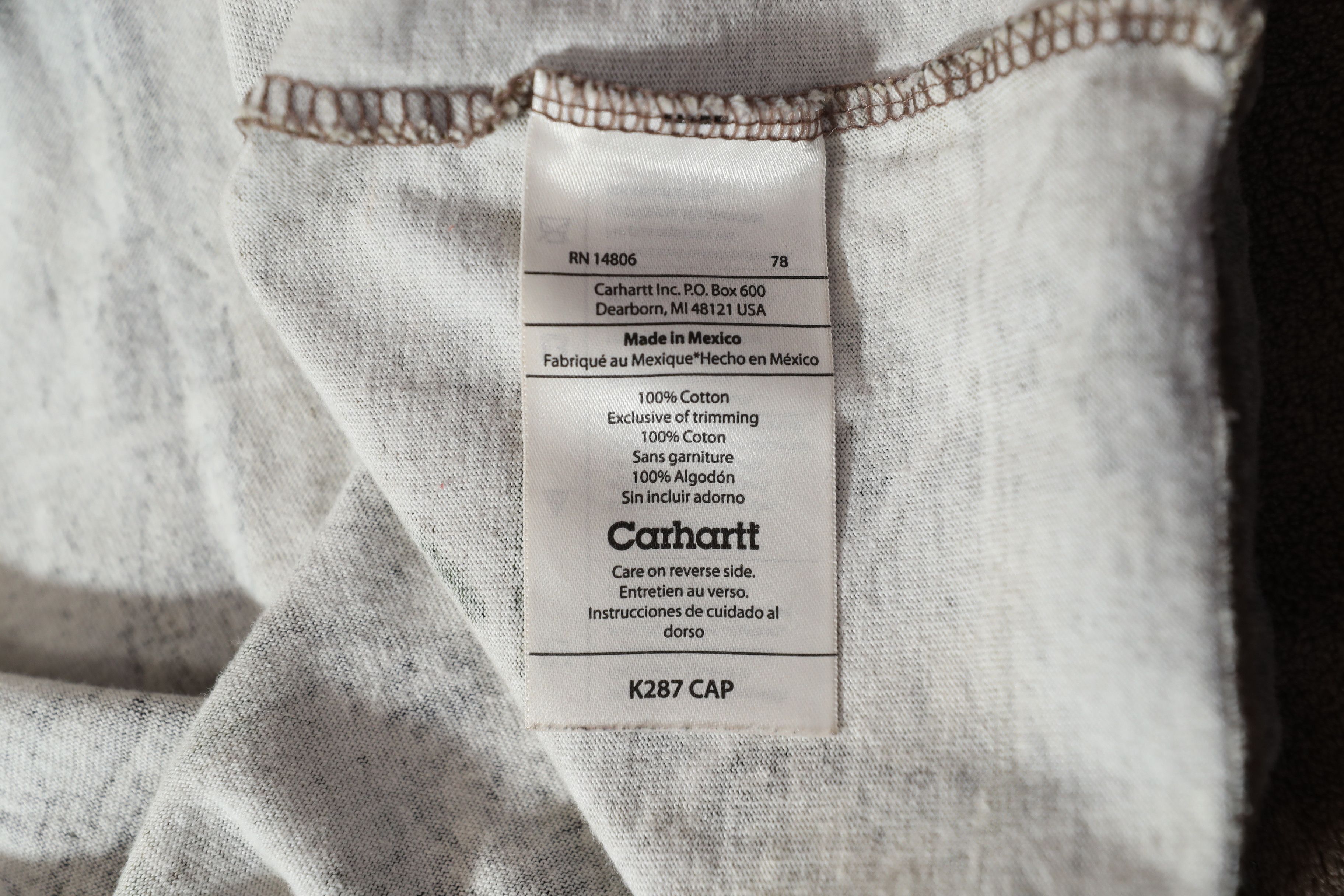 Carhartt Vintage Carhartt K287 CAP Realtree Camo Pocket T-Shirt (2XL) Size US XXL / EU 58 / 5 - 11 Thumbnail